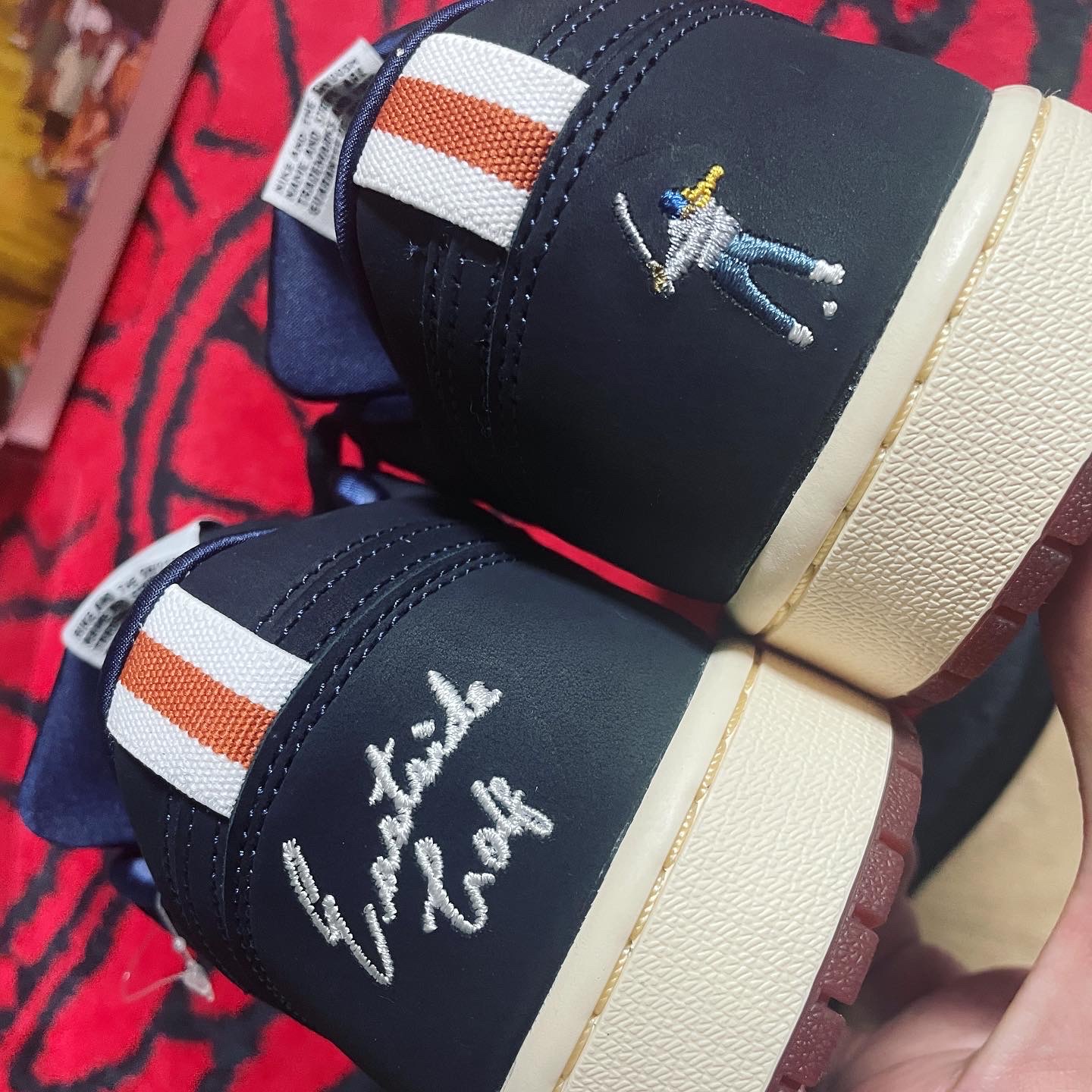 Jordan 1 x Eastside Golf Low Midnight Navy 착용 스타일 - 3