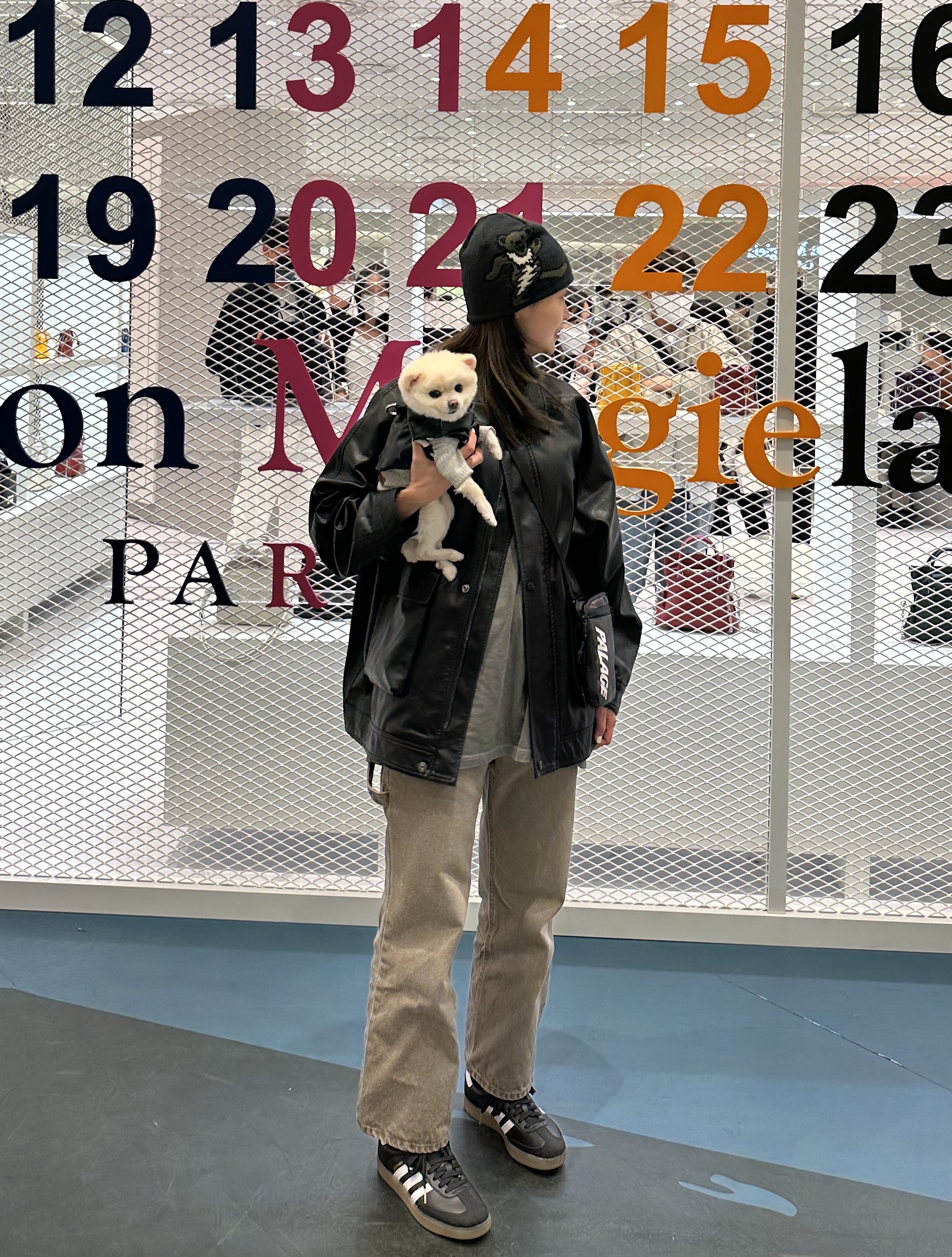 Adidas Velosamba Vegan Cycling Core Black, Thisisneverthat x Grateful Dead Dancing Bear No Cuff Beanie Off Black 착용 스타일 - 3
