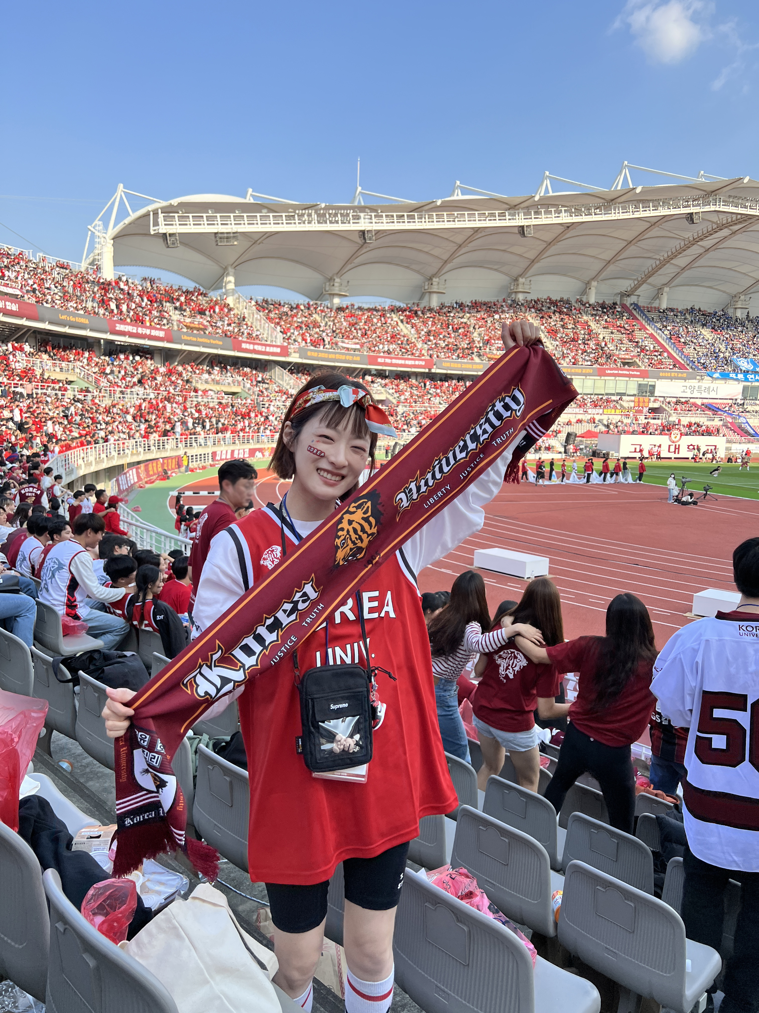 (W) Nike x Undercover Daybreak University Red, (W) IAB Studio Leggings Shorts Black 착용 스타일 - 3