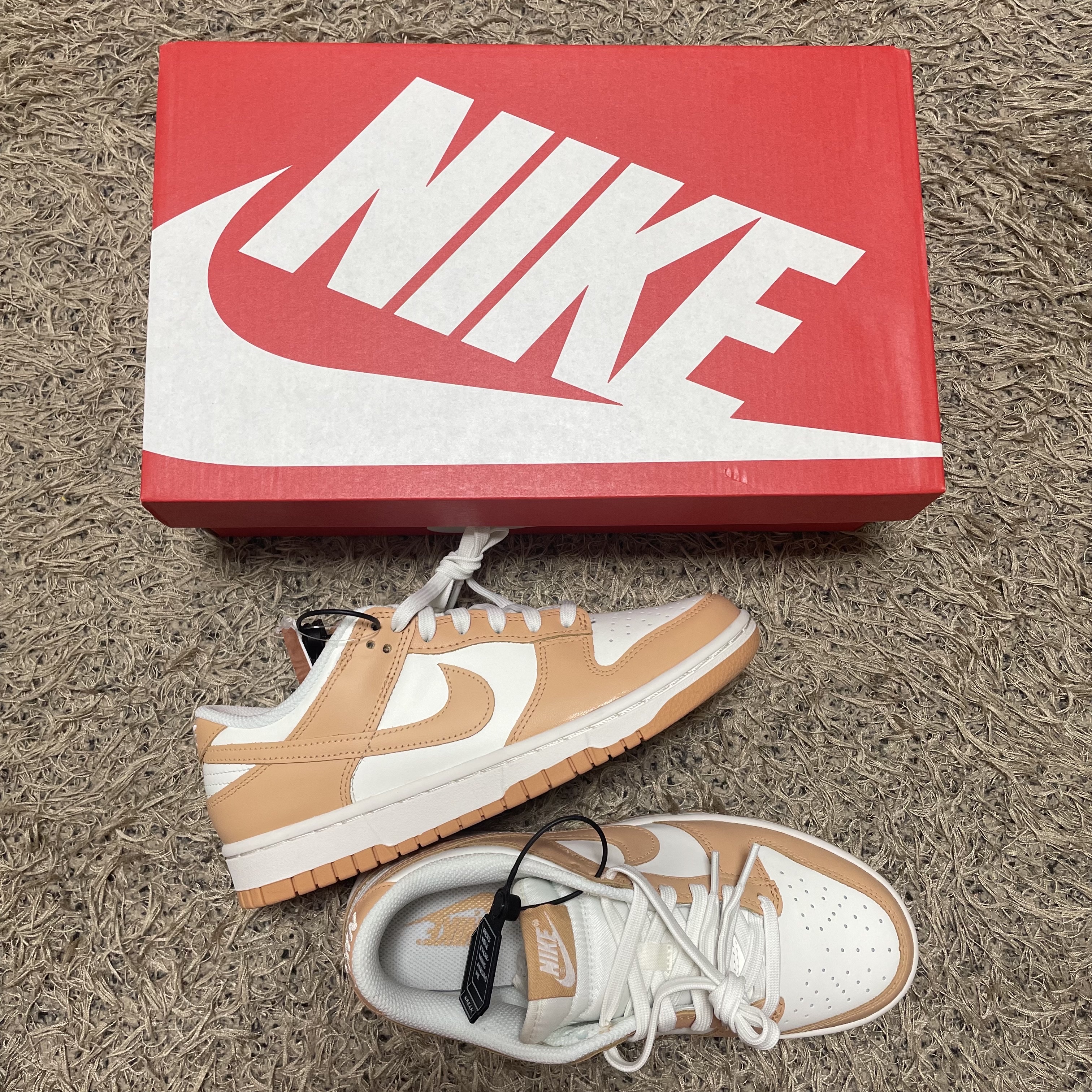 (W) Nike Dunk Low Harvest Moon 착용 스타일