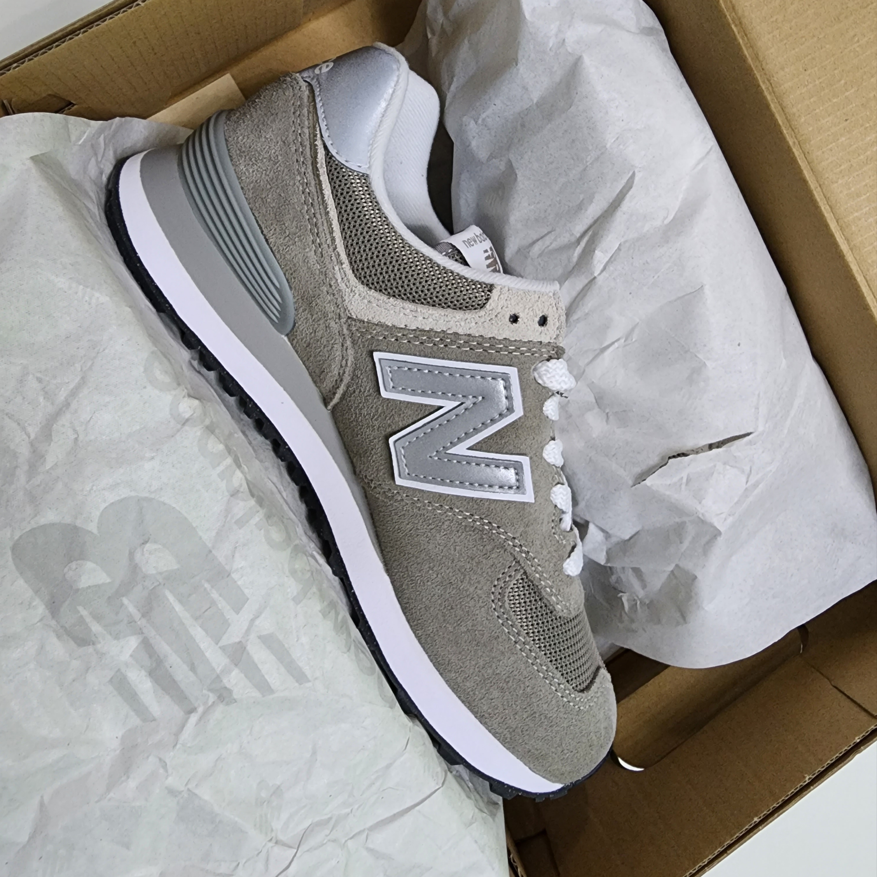 New Balance 574 Grey - D Standard, (W) New Balance 574 Worn By Anyone Grey - B Standard 착용 스타일 - 5