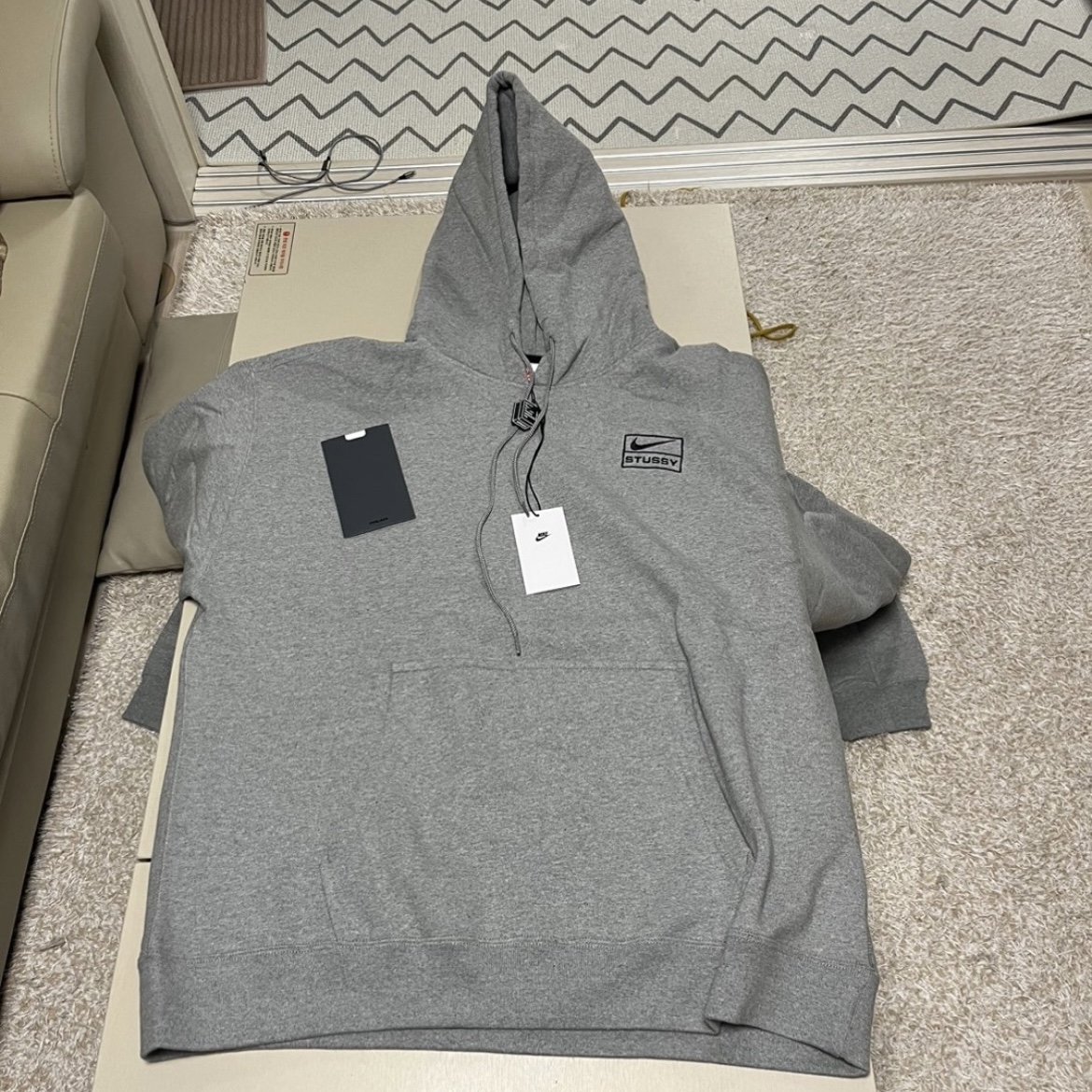 Nike x Stussy NRG RA Pullover Hoodie Dark Grey Heather (DJ9488-063) 착용 스타일