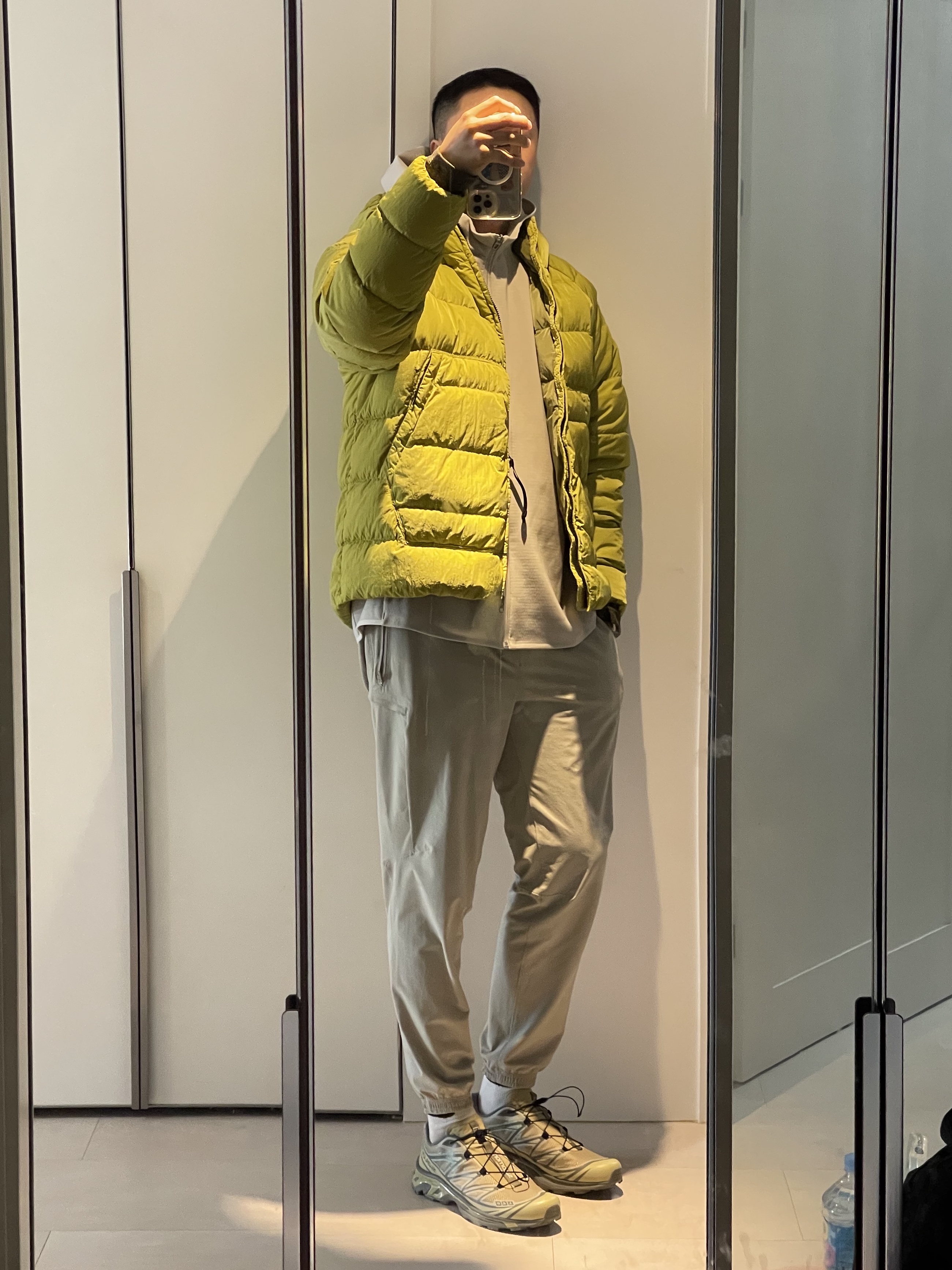 Salomon XT-6 Mindful Grey Green Moss Grey, C.P. Company Eco-Chrome R Hooded Down Goggle Jacket Palm Yellow - 22FW 착용 스타일