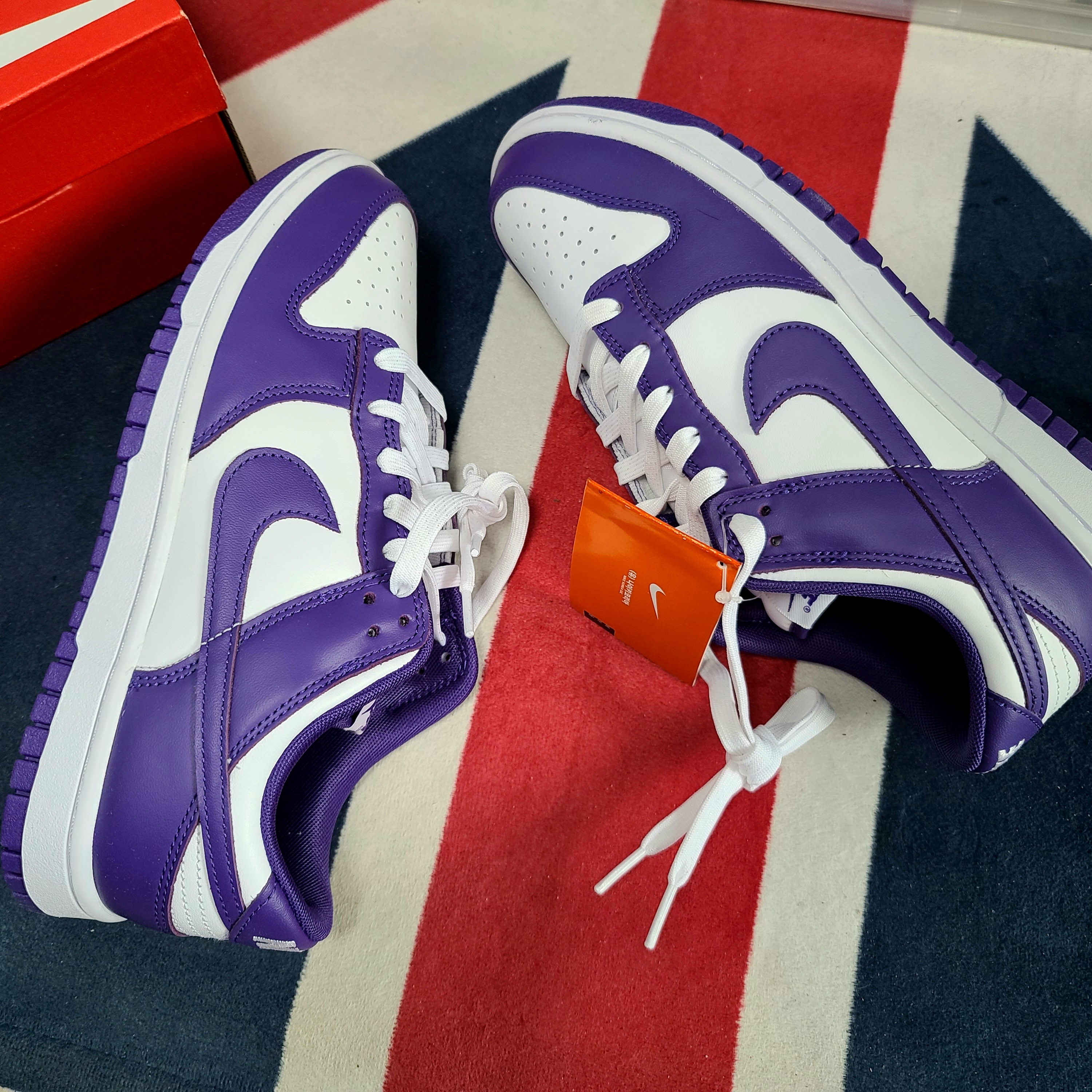 Nike Dunk Low Retro Championship Court Purple 착용 스타일 - 2