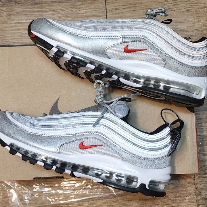 Nike Air Max 97 OG Silver Bullet 2022 착용 스타일