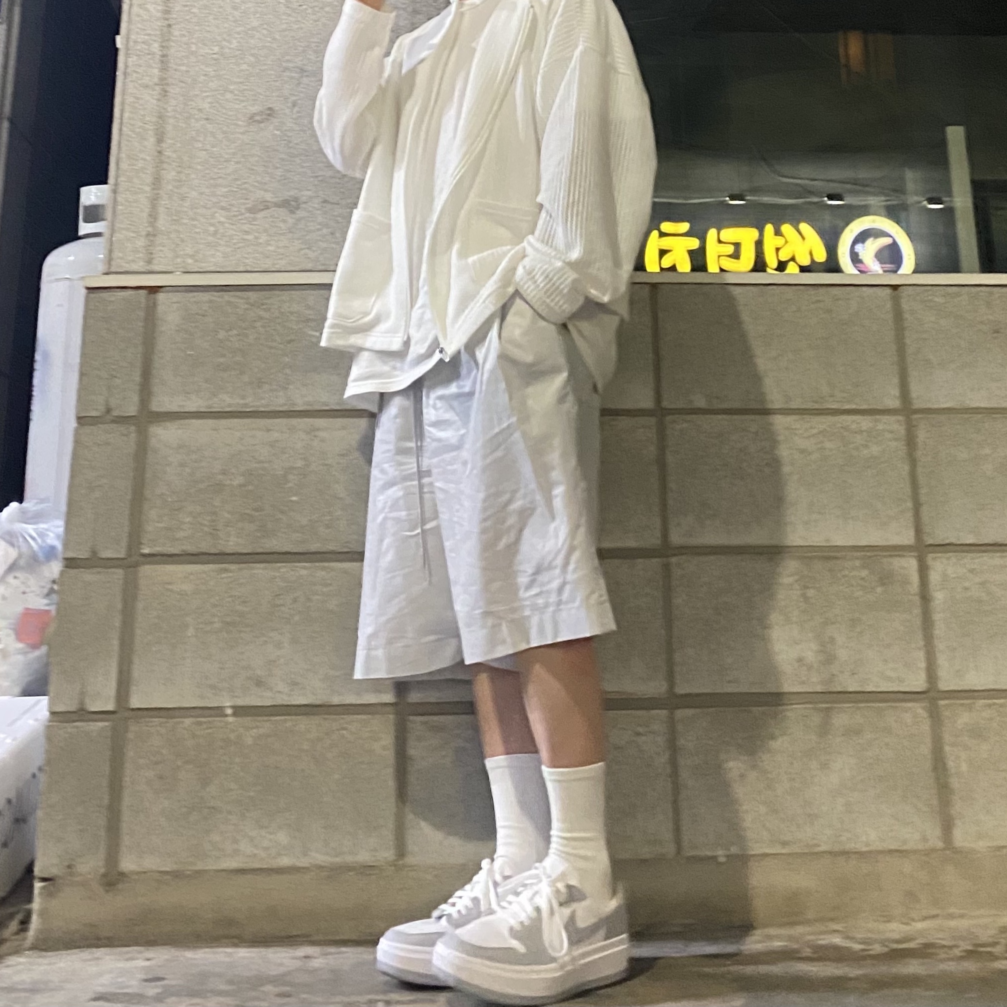 (W) Jordan 1 Elevate Low White and Wolf Grey 착용 스타일