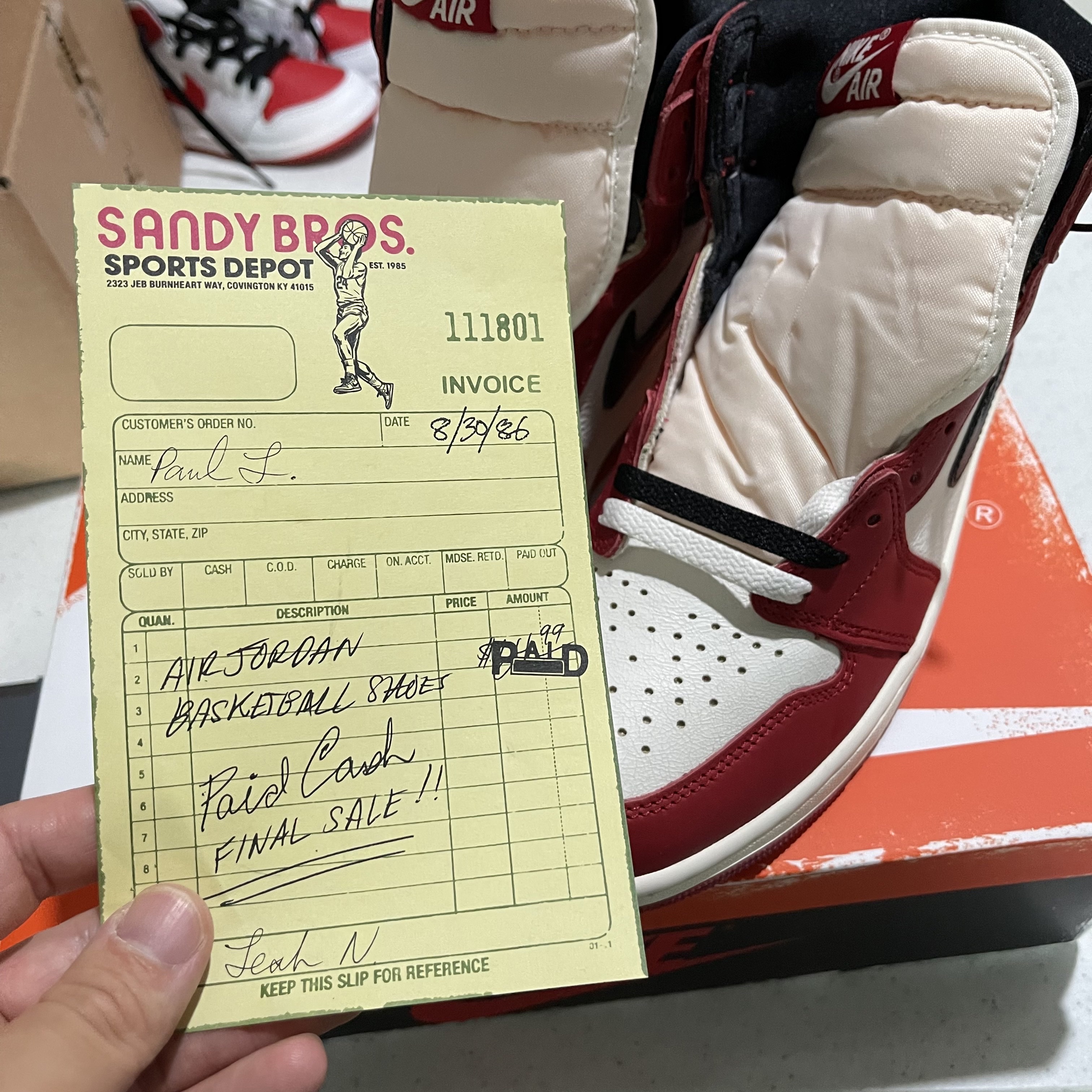 Jordan 1 Retro High OG Chicago 2022 착용 스타일 - 2