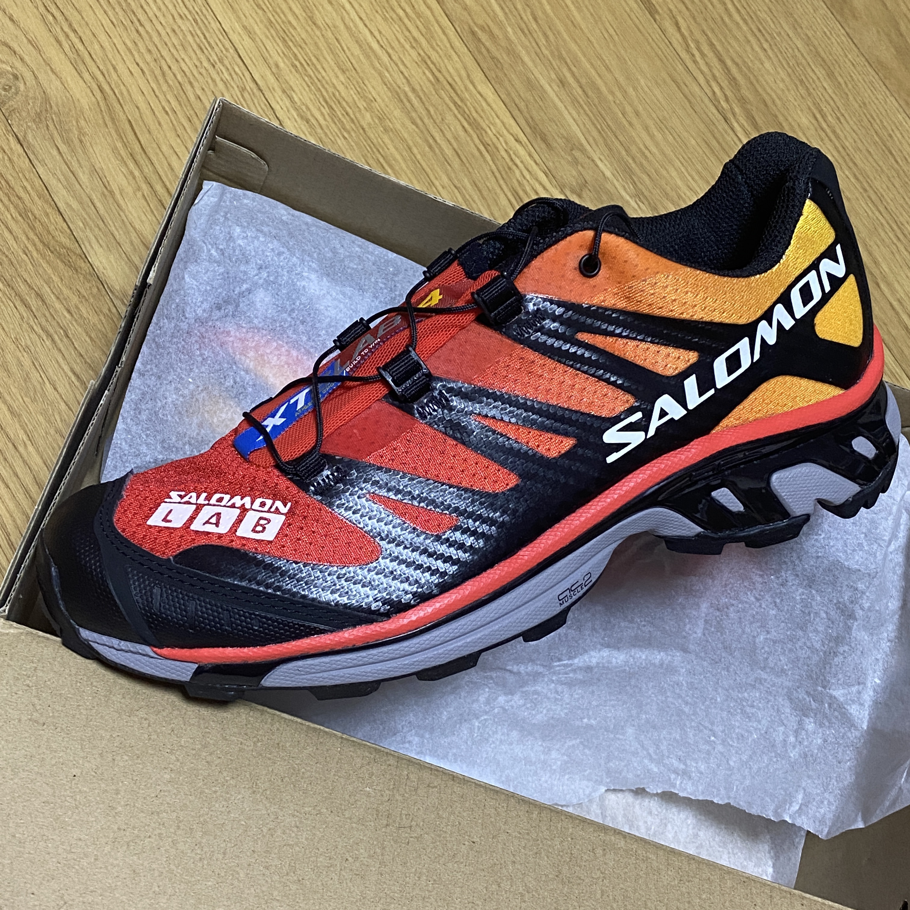 Salomon S/LAB XT-4 ADV Fiery Red 착용 스타일