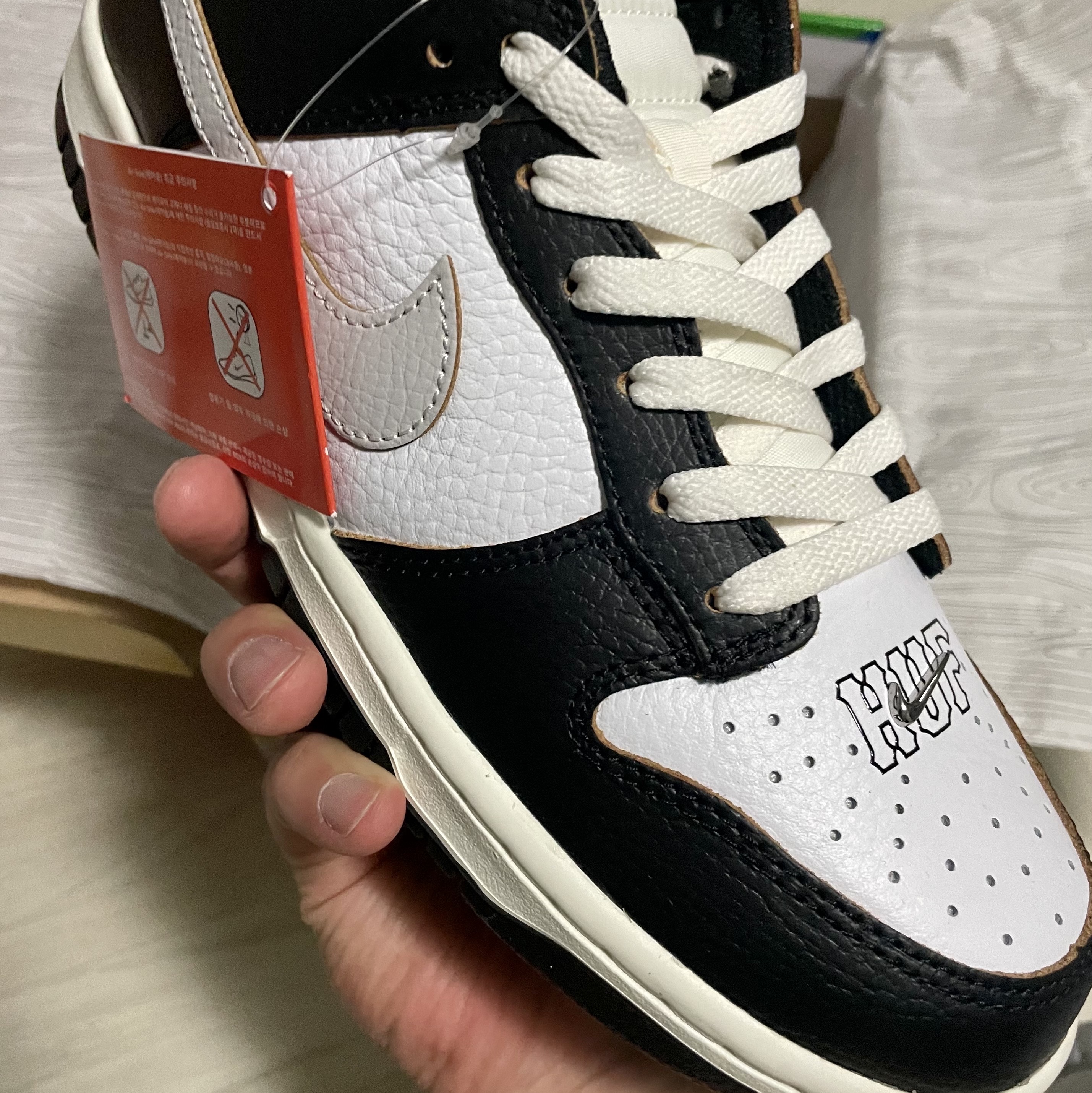 Nike x HUF SB Dunk Low San Francisco 착용 스타일 - 3