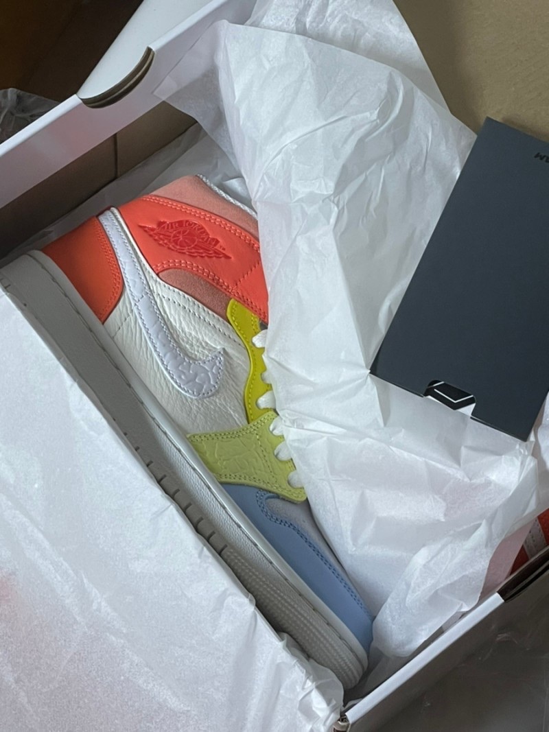 (W) Jordan 1 Mid To My First Coach 착용 스타일 - 2