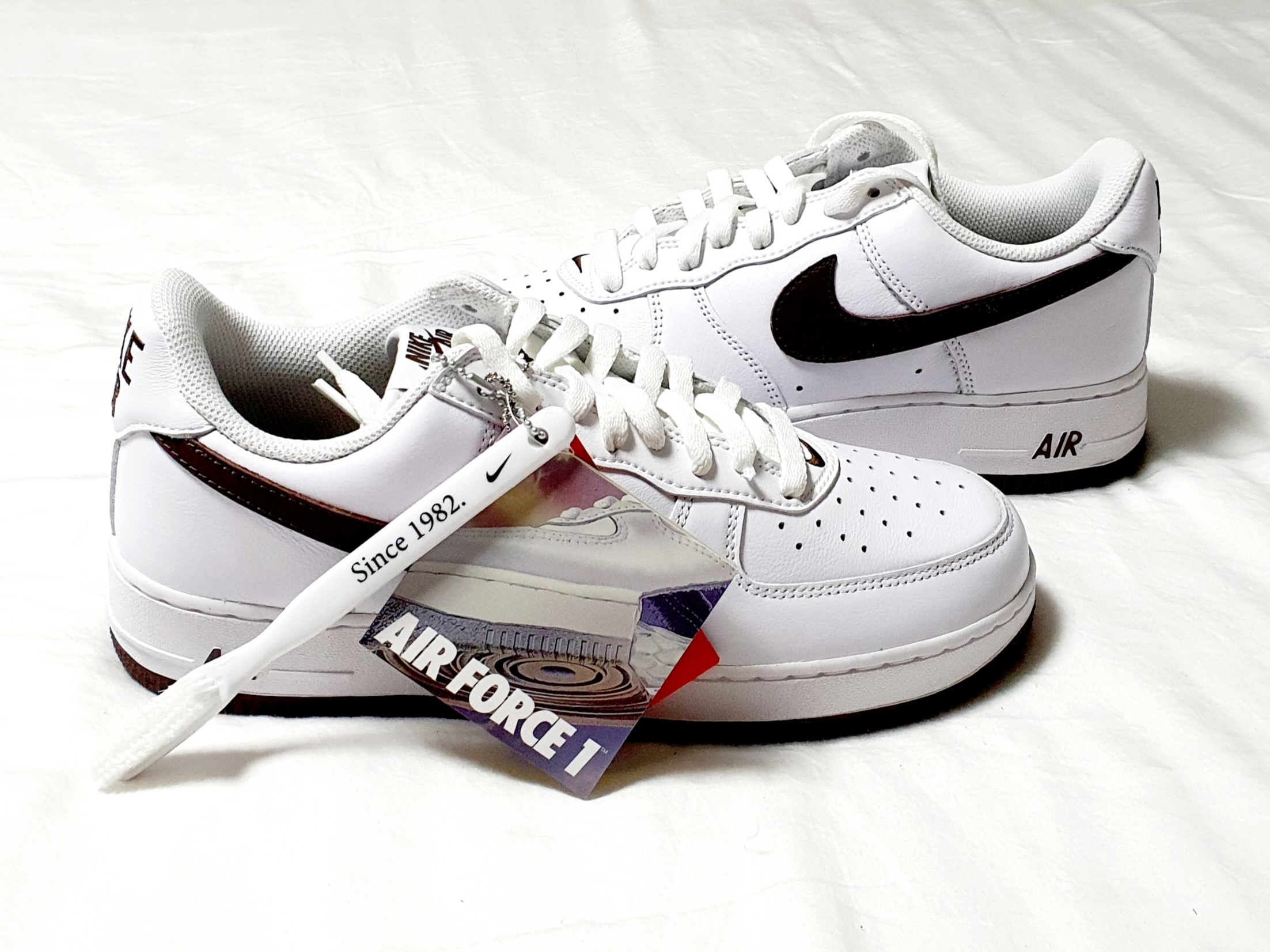 Nike Air Force 1 Low Retro Color of the Month Chocolate 착용 스타일 - 1