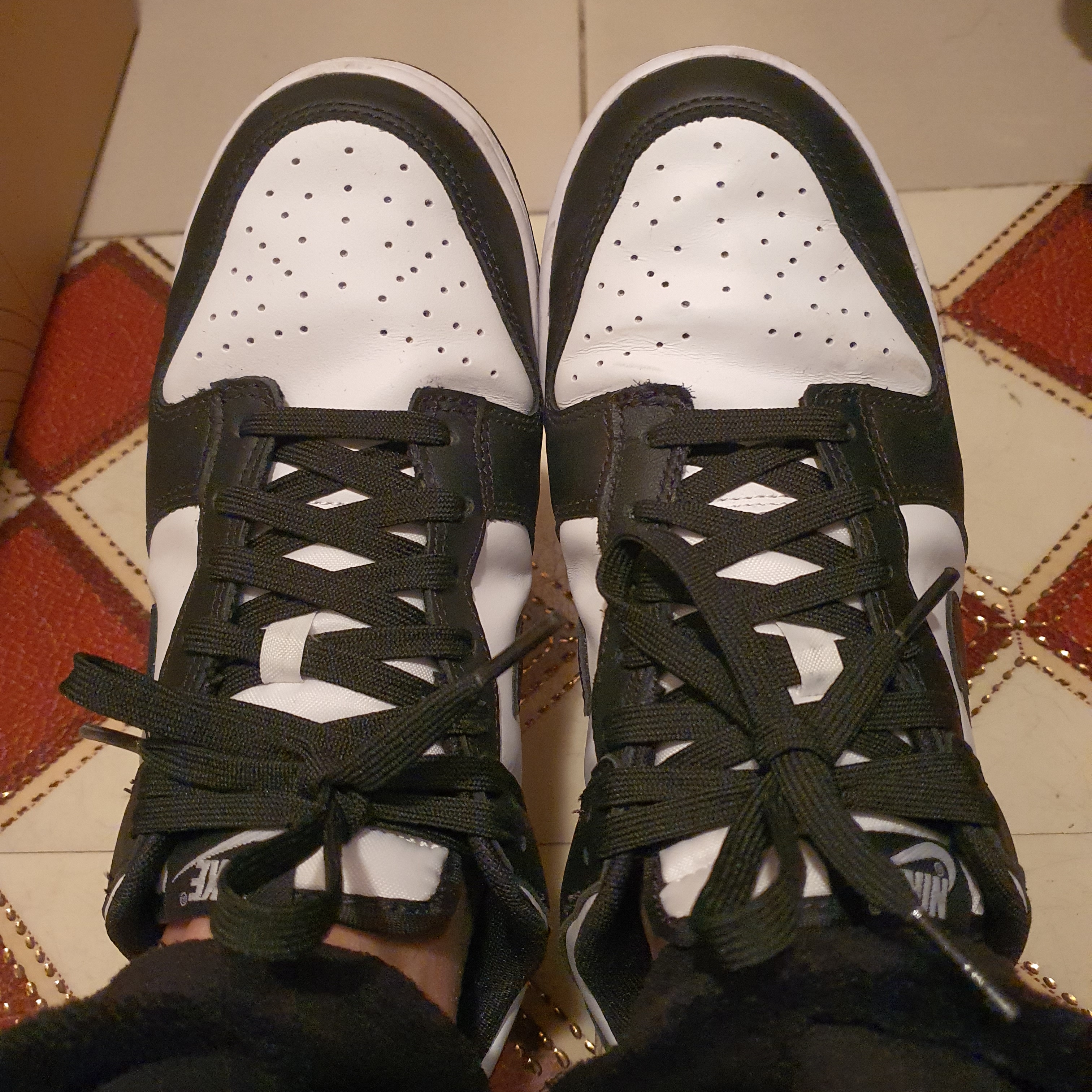 Nike Dunk Low Retro Black 착용 스타일