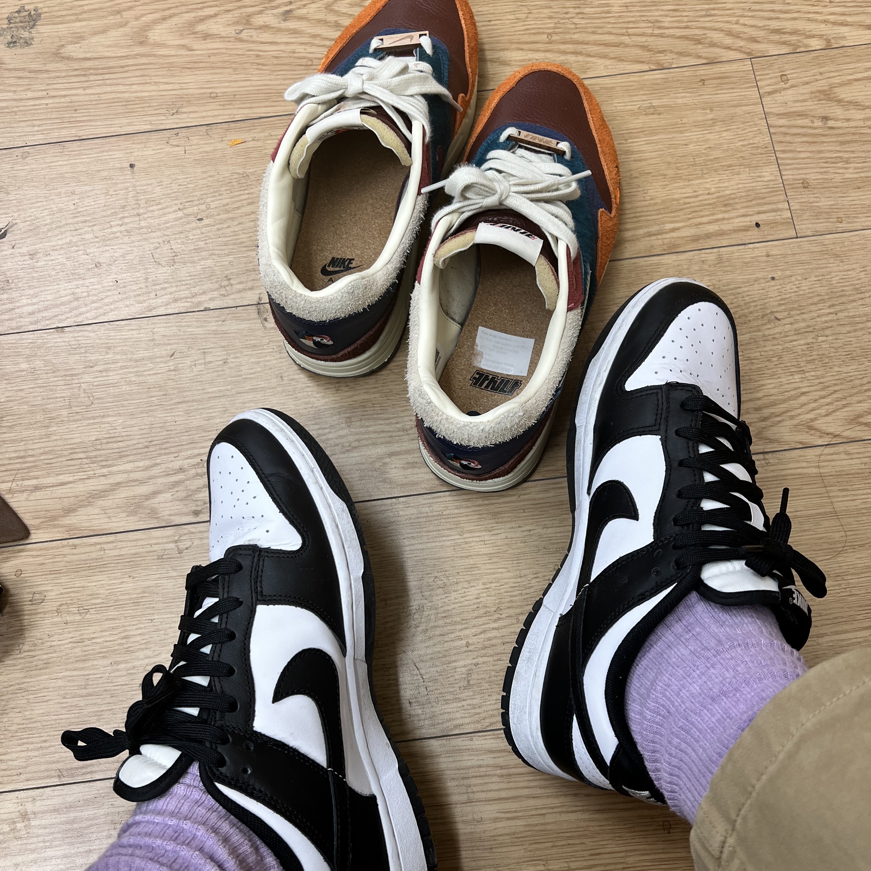 Nike Dunk Low Retro Black, Nike x Kasina Air Max 1 SP Won-Ang Orange 착용 스타일