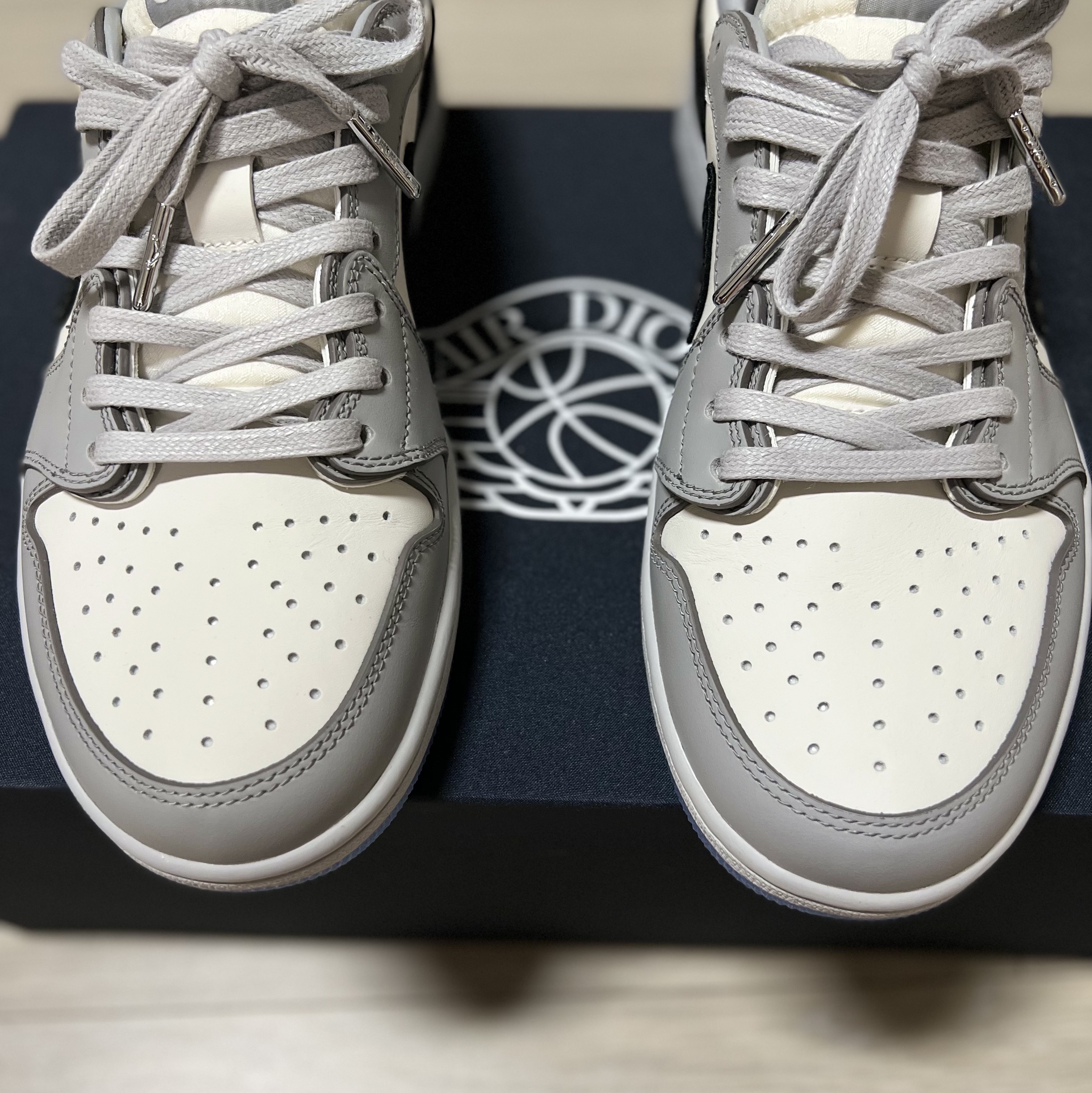 Jordan 1 x Dior Low OG 착용 스타일 - 4