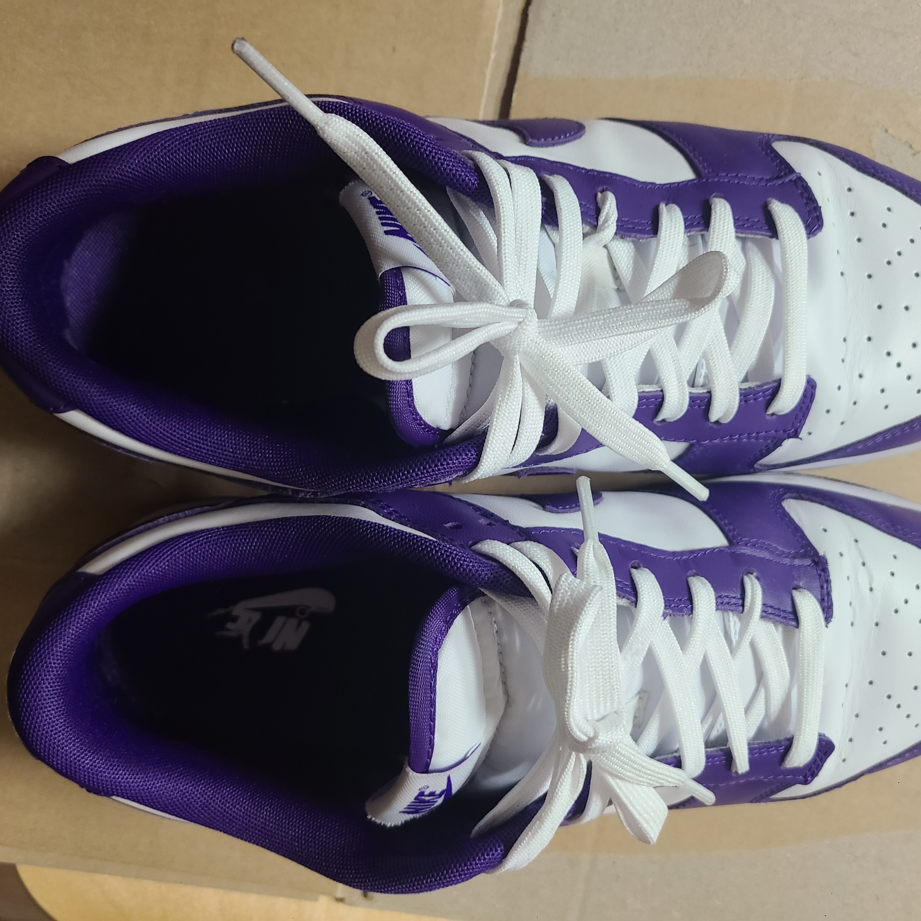 Nike Dunk Low Retro Championship Court Purple 착용 스타일