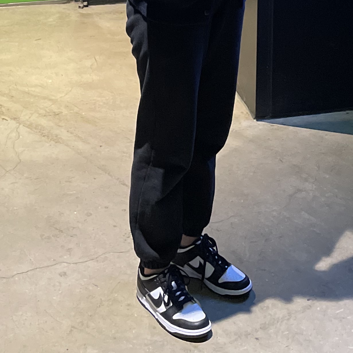 Nike Dunk Low Retro Black 착용 스타일