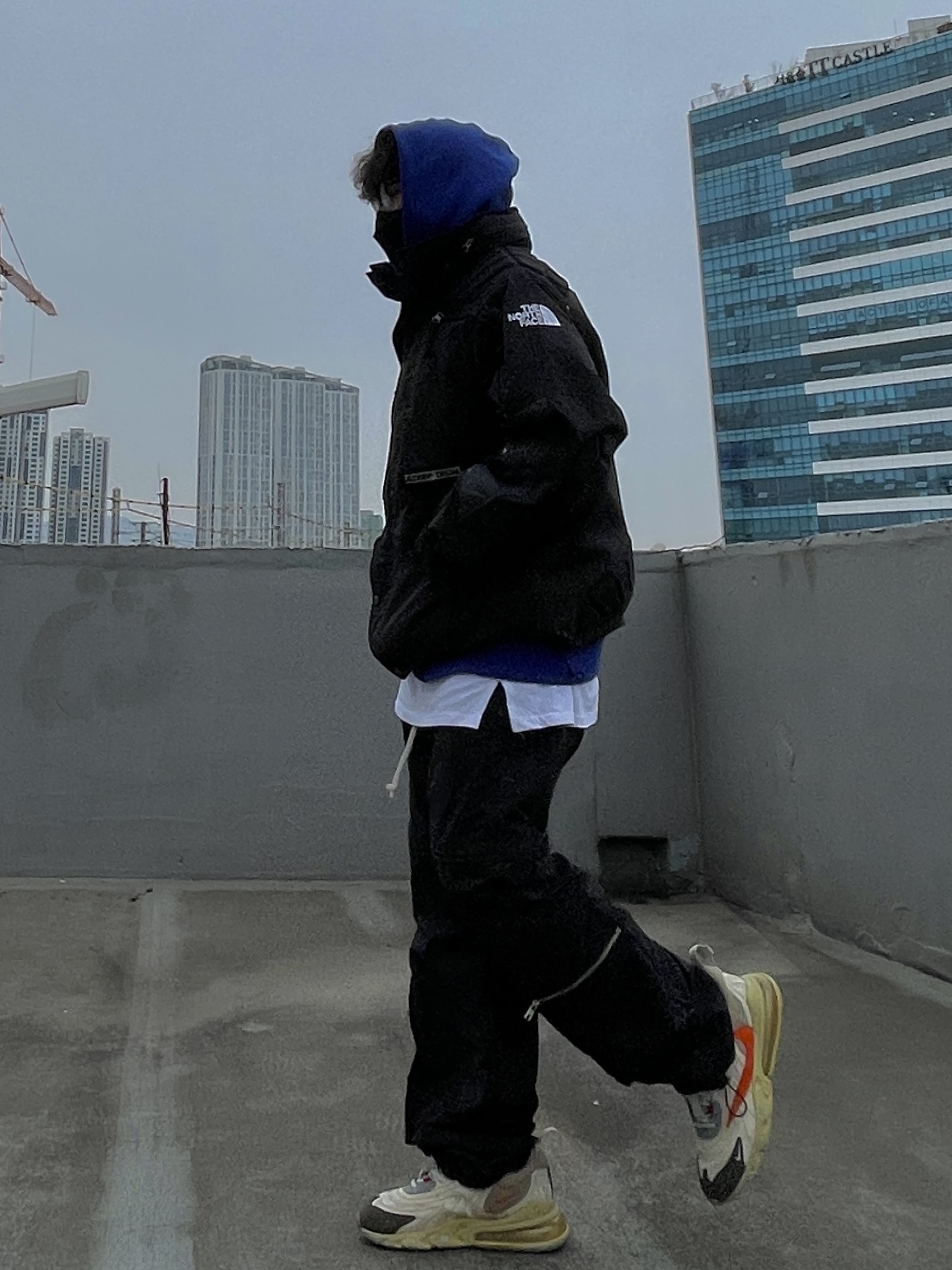 Supreme x The North Face Steep Tech Apogee Jacket Black - 22FW, Nike x Travis Scott Air Max 270 React Cactus Trails 착용 스타일 - 2
