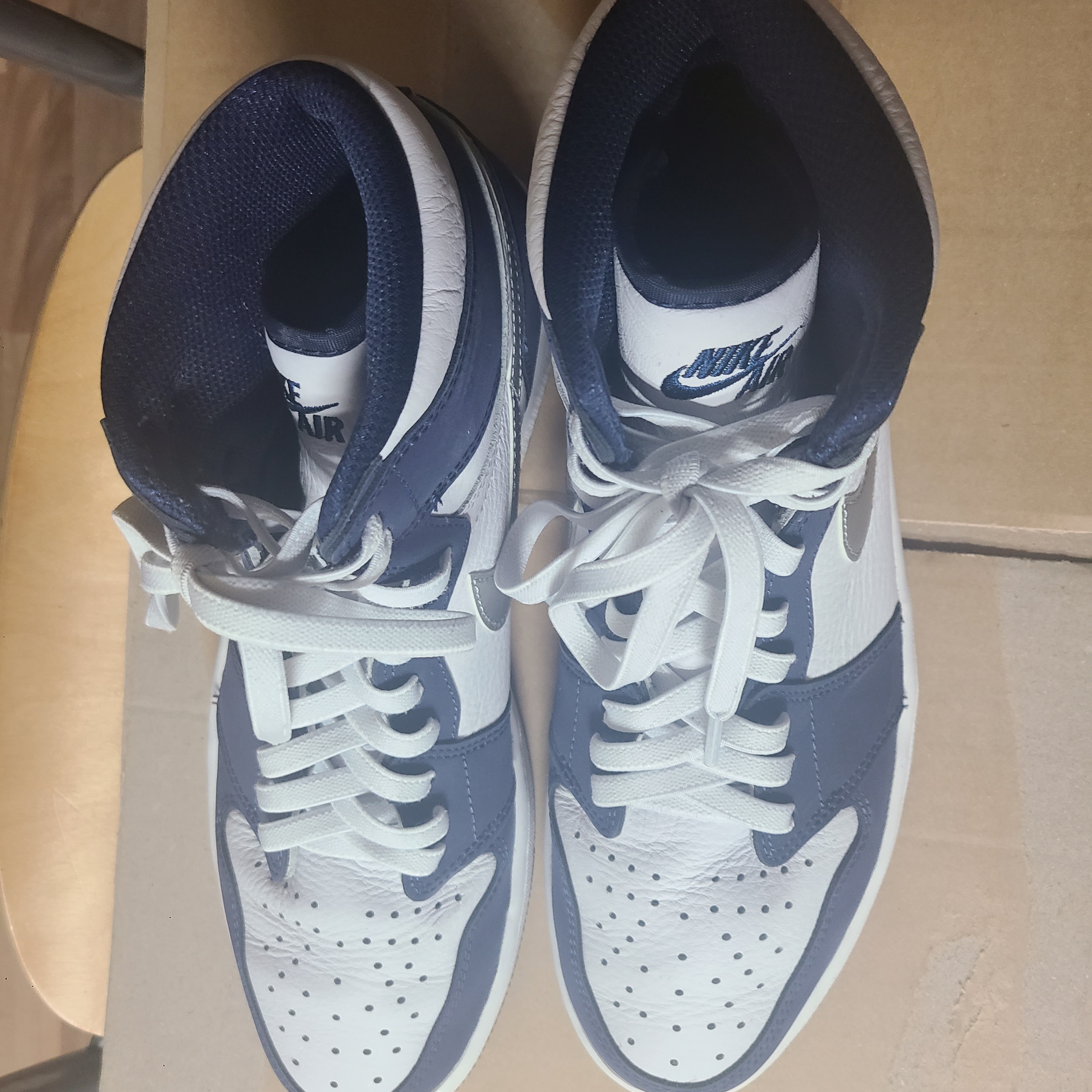 Jordan 1 Retro High OG CO.JP Midnight Navy 착용 스타일