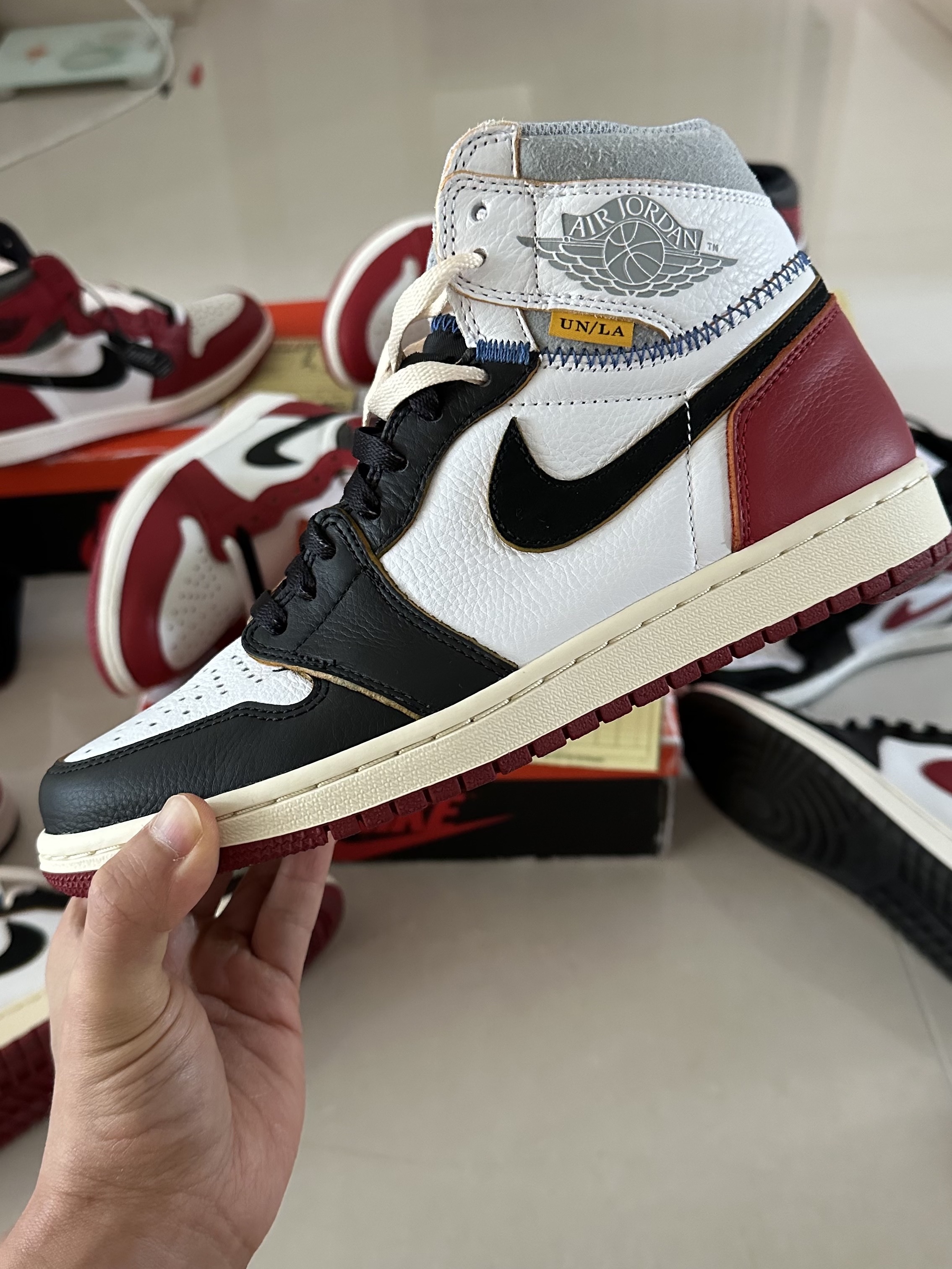 Jordan 1 Retro High OG Chicago 2022, Jordan 1 Retro High OG Defiant SB LA to Chicago 착용 스타일 - 3