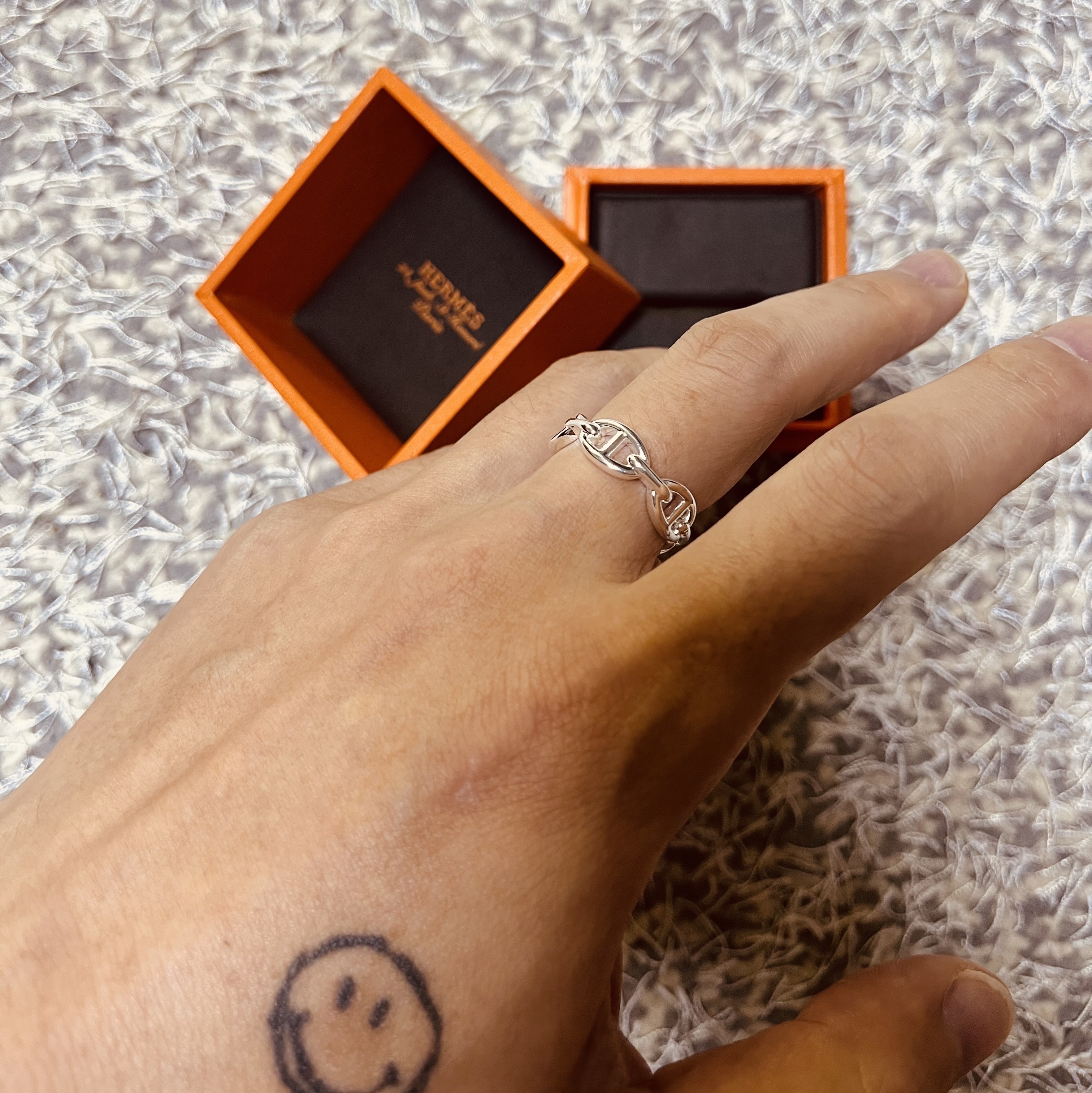 (W) Hermes Small Chaine D'Ancre Enchainee Ring Sterling Silver 착용 스타일