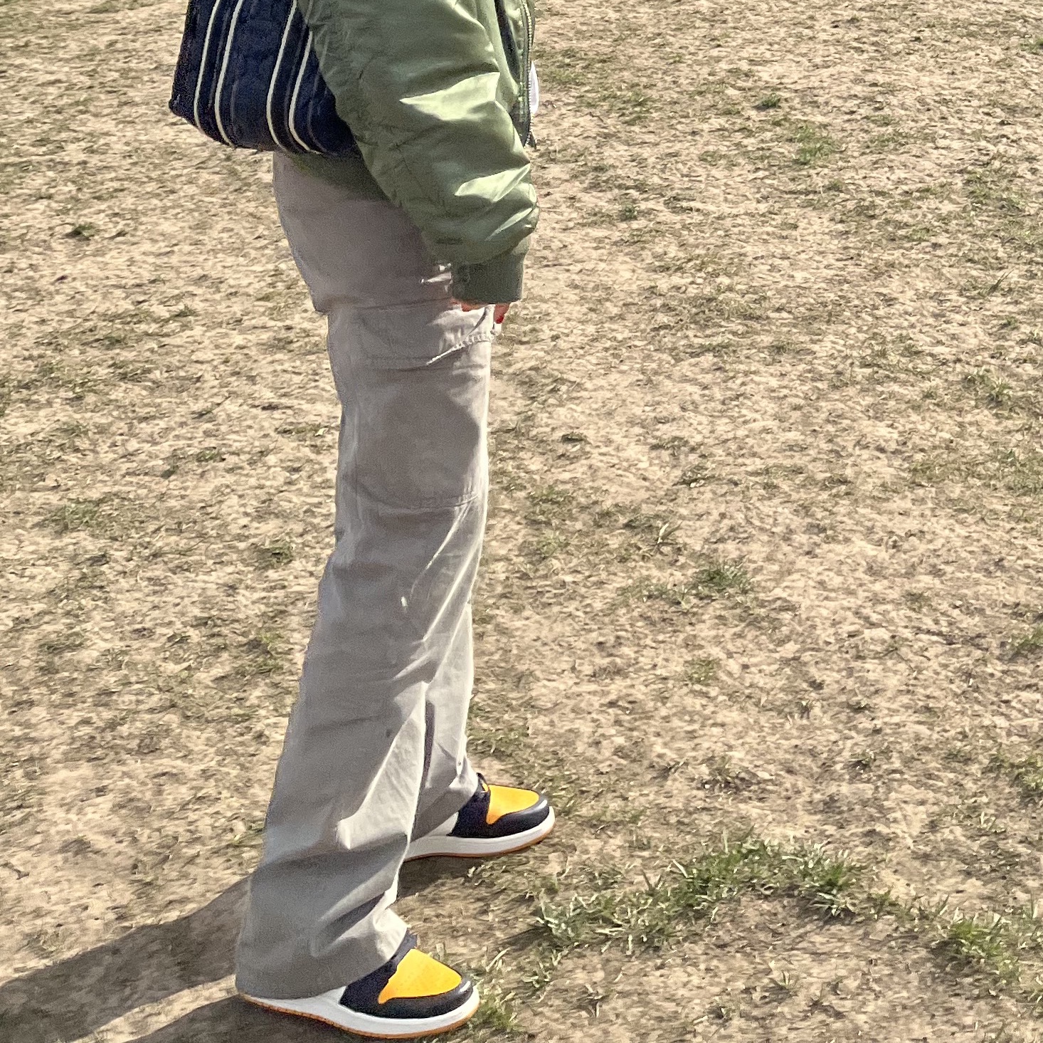 Jordan 1 Retro High OG Taxi 착용 스타일 - 3