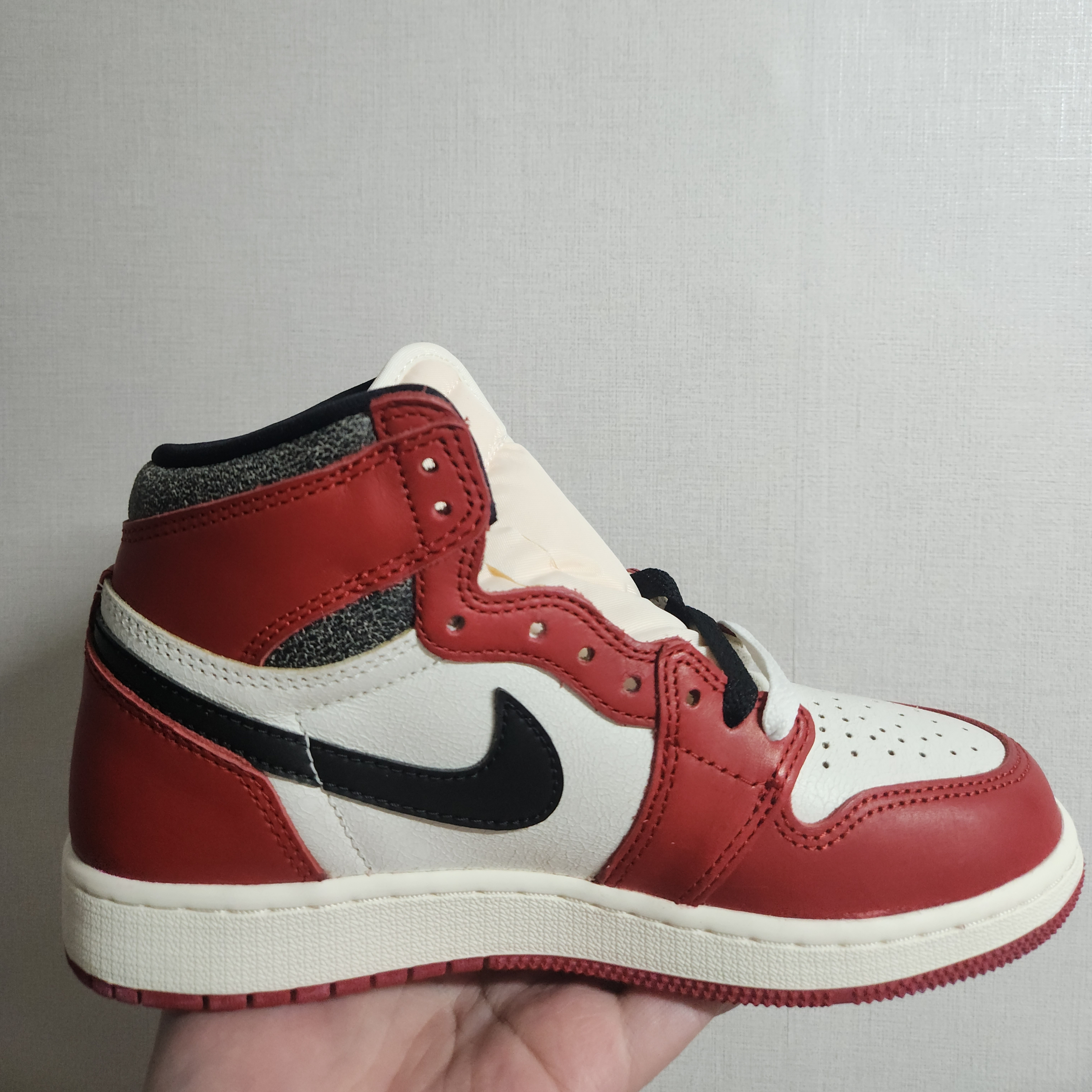 (GS) Jordan 1 Retro High OG Chicago 2022 착용 스타일 - 2
