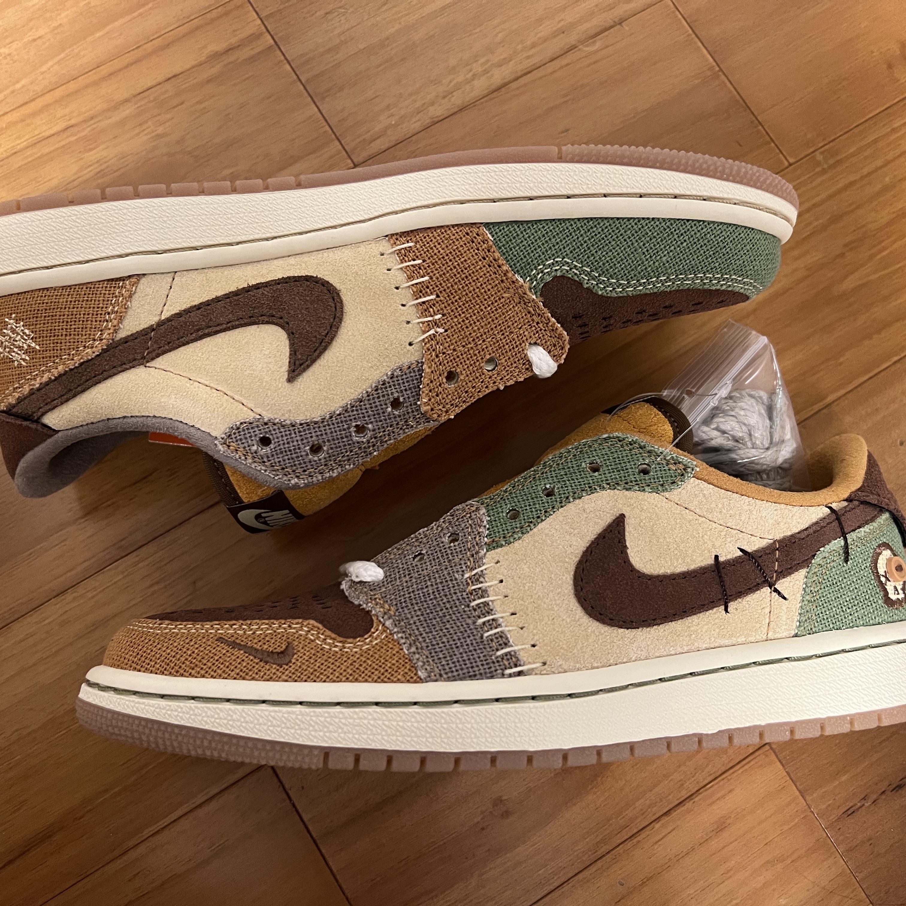 Jordan 1 x Zion Williamson Retro Low OG Flax and Oil Green 착용 스타일
