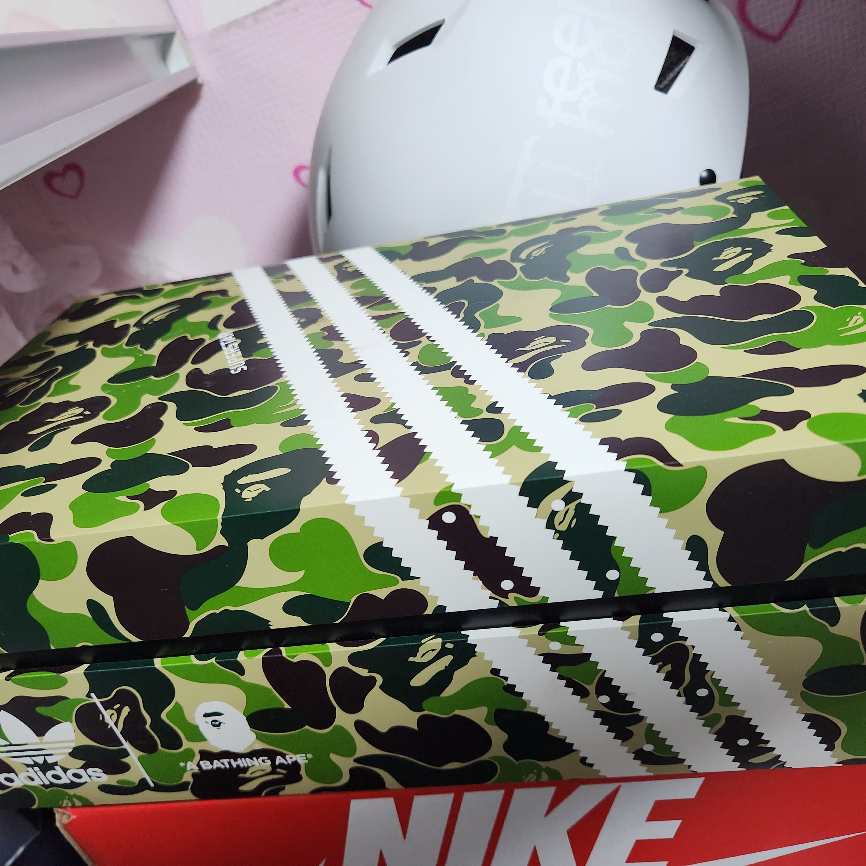 Adidas x BAPE Superstar 80s Core Black Off White 착용 스타일