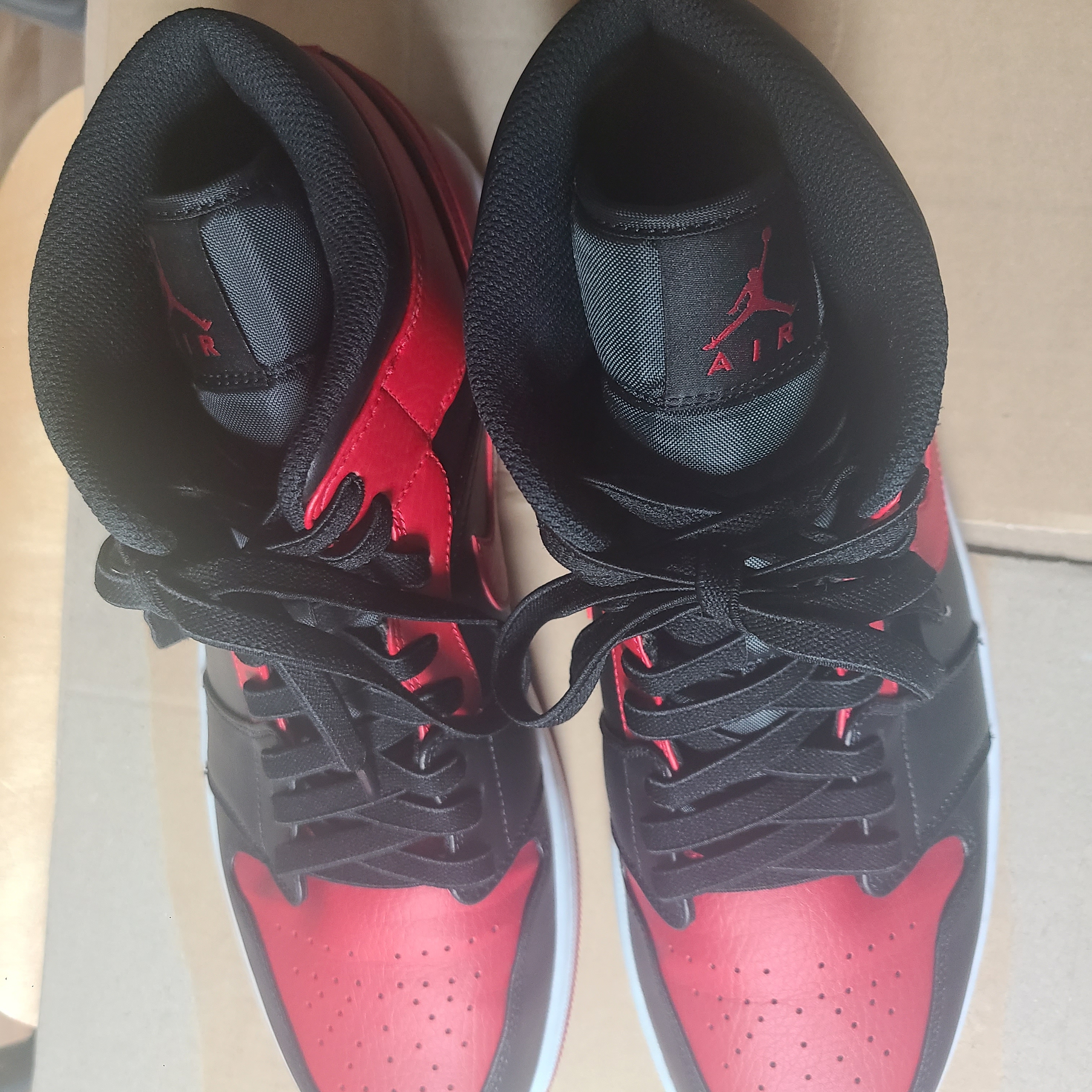 Jordan 1 Mid Bred Banned 2020 착용 스타일