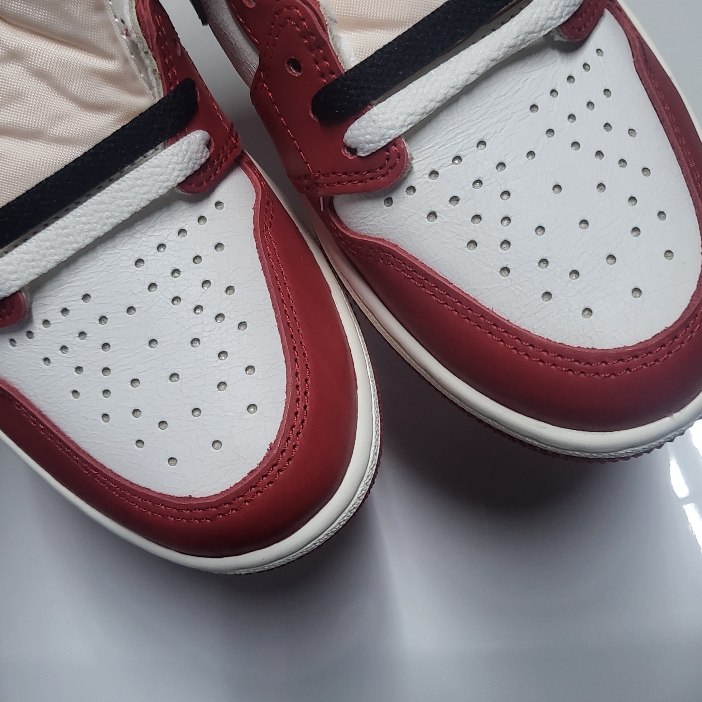 Jordan 1 Retro High OG Chicago 2022 착용 스타일 - 2