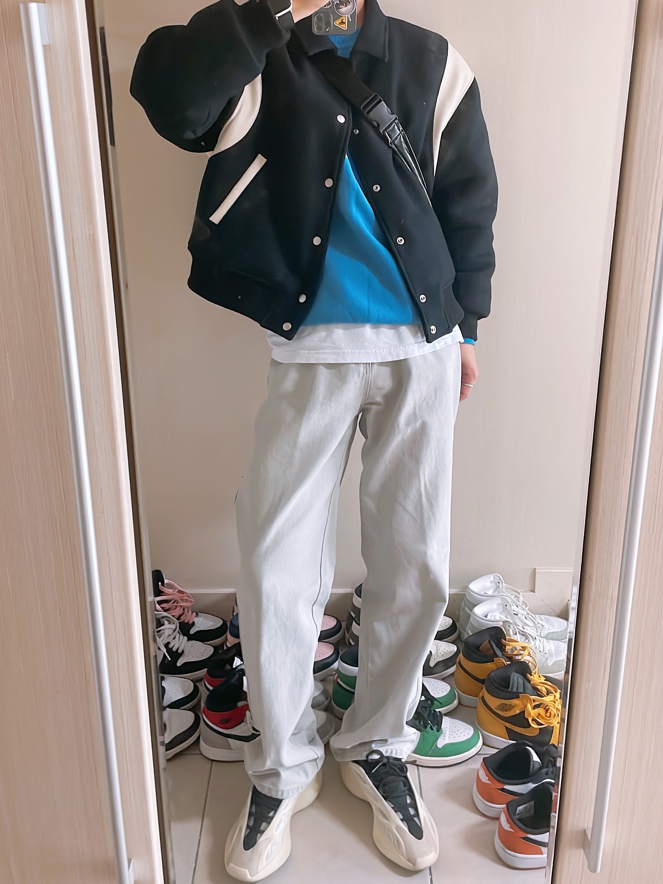 Adidas Yeezy 700 V3 Azael 2022/2023 착용 스타일