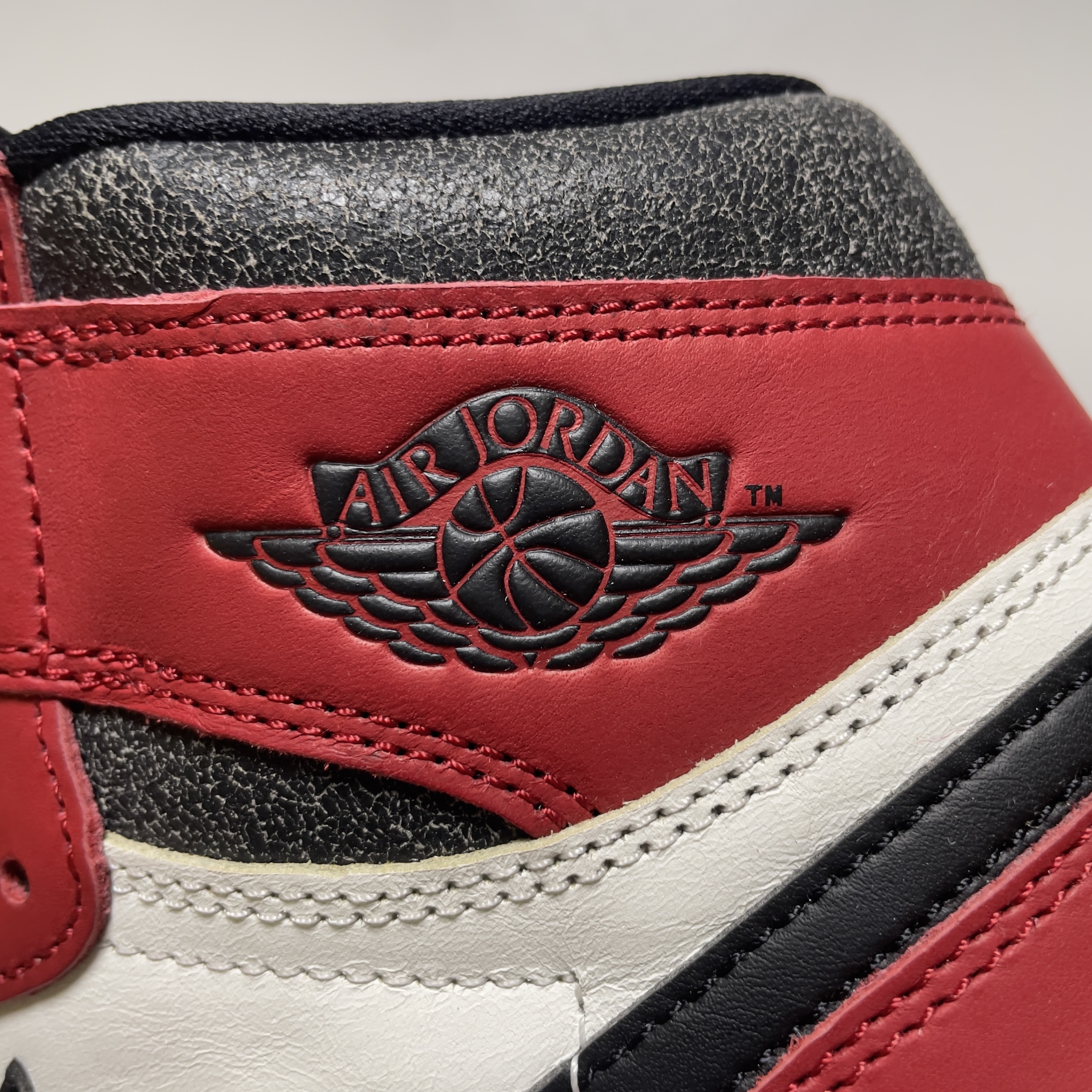 Jordan 1 Retro High OG Chicago 2022 착용 스타일 - 2