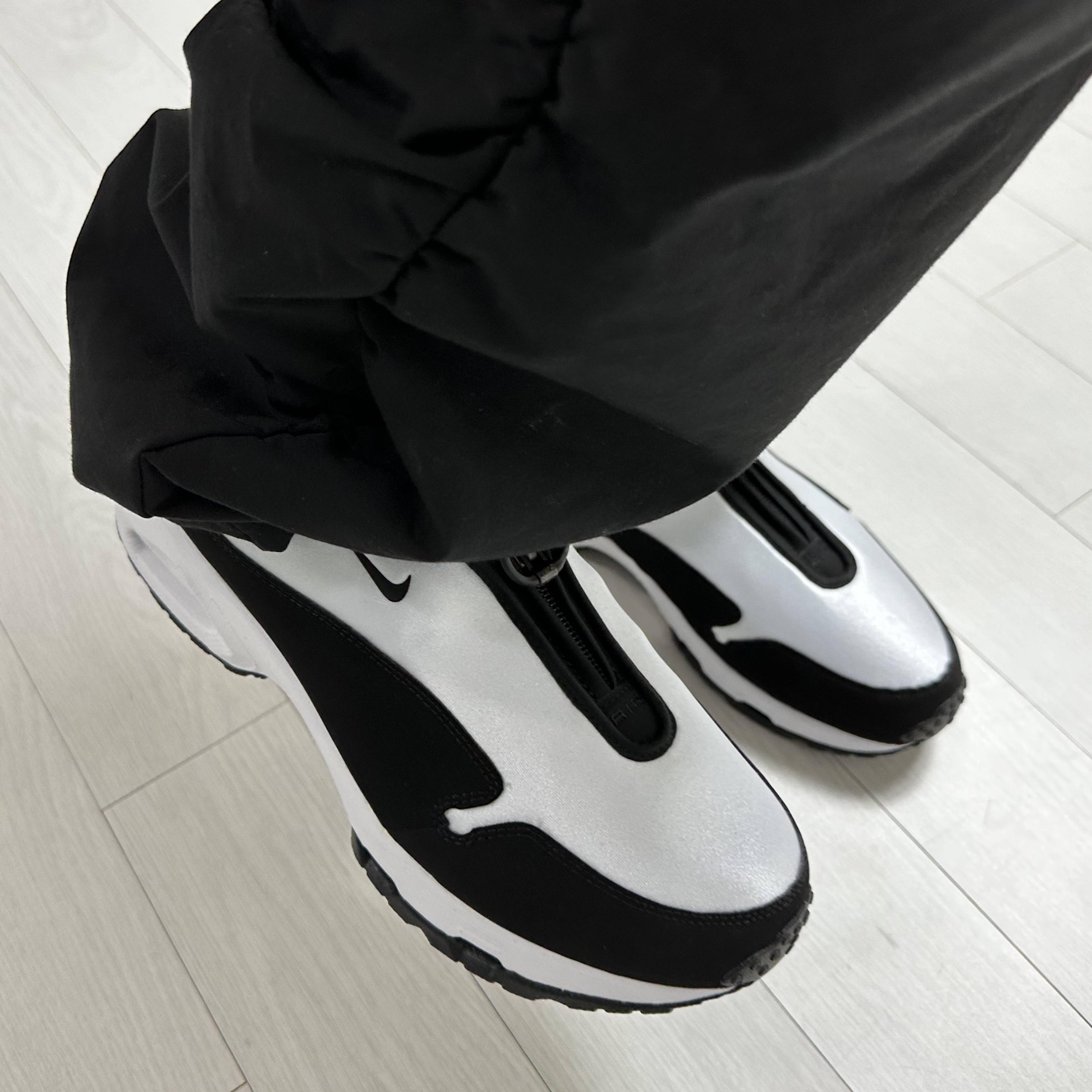 Nike x Comme des Garcons Homme Plus Air Max Sunder SP White Black 착용 스타일