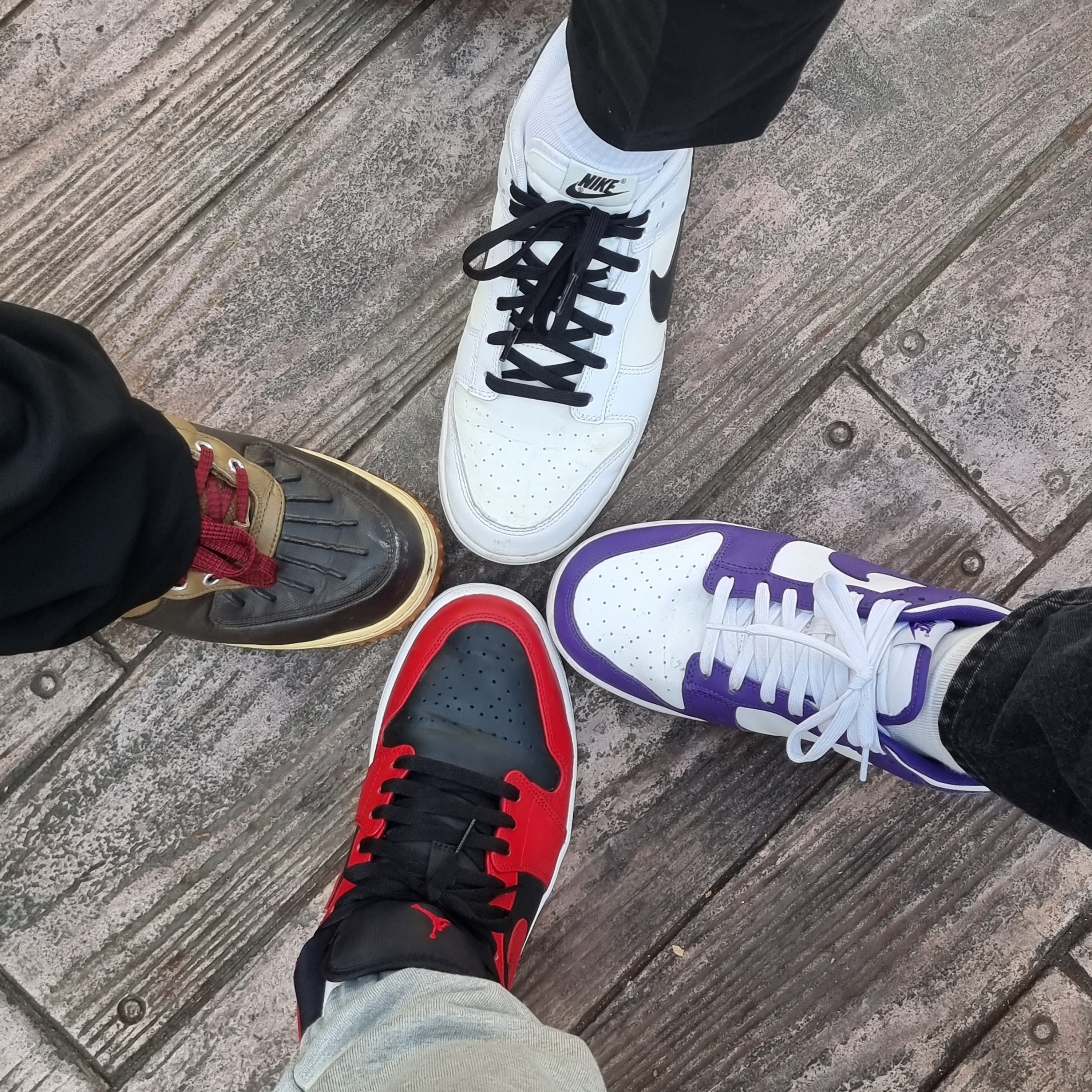 Nike Air Force 1 Duckboot Umber, Nike Dunk Low Retro Summit White 착용 스타일