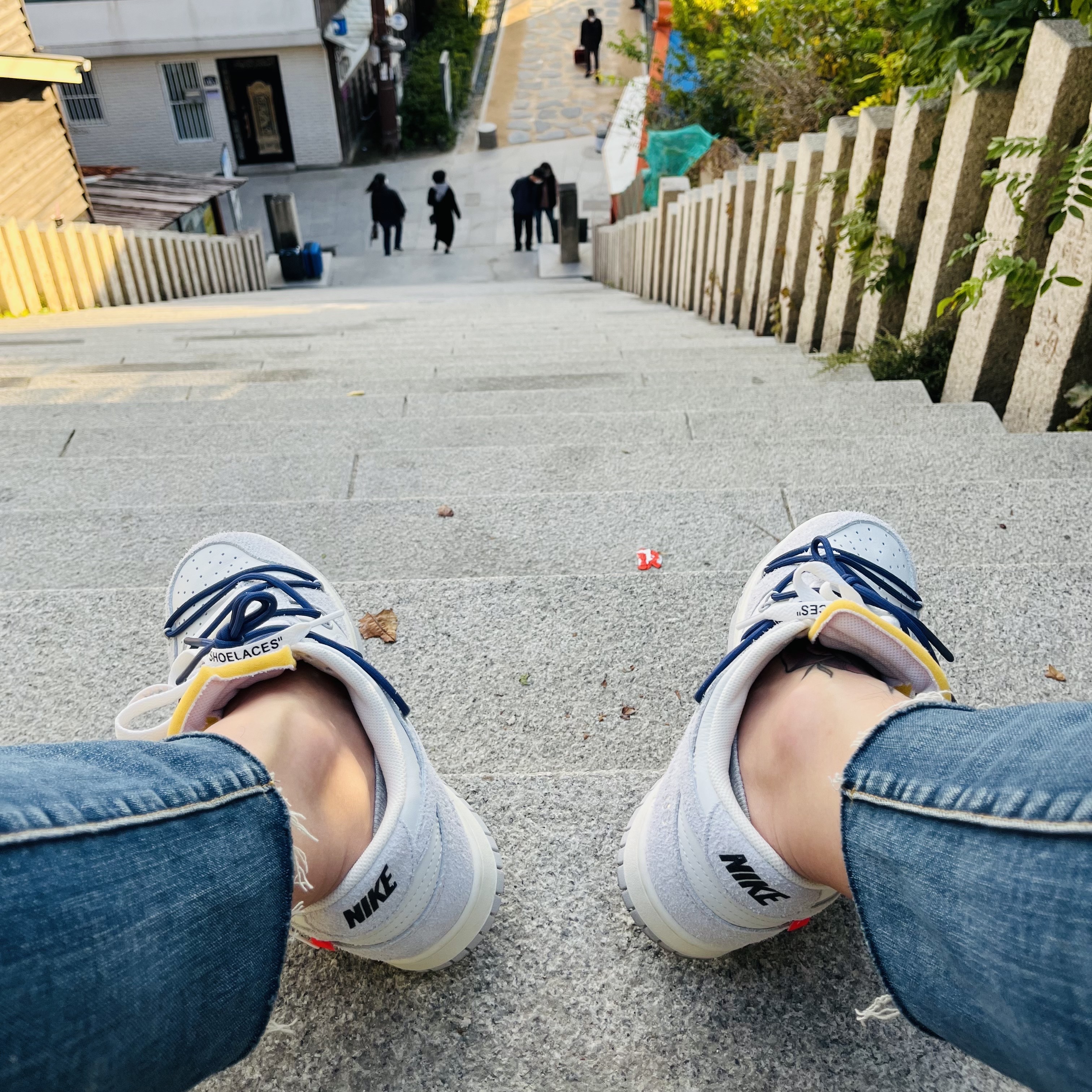 Nike x Off-White Dunk Low The 50 - Lot 18 착용 스타일