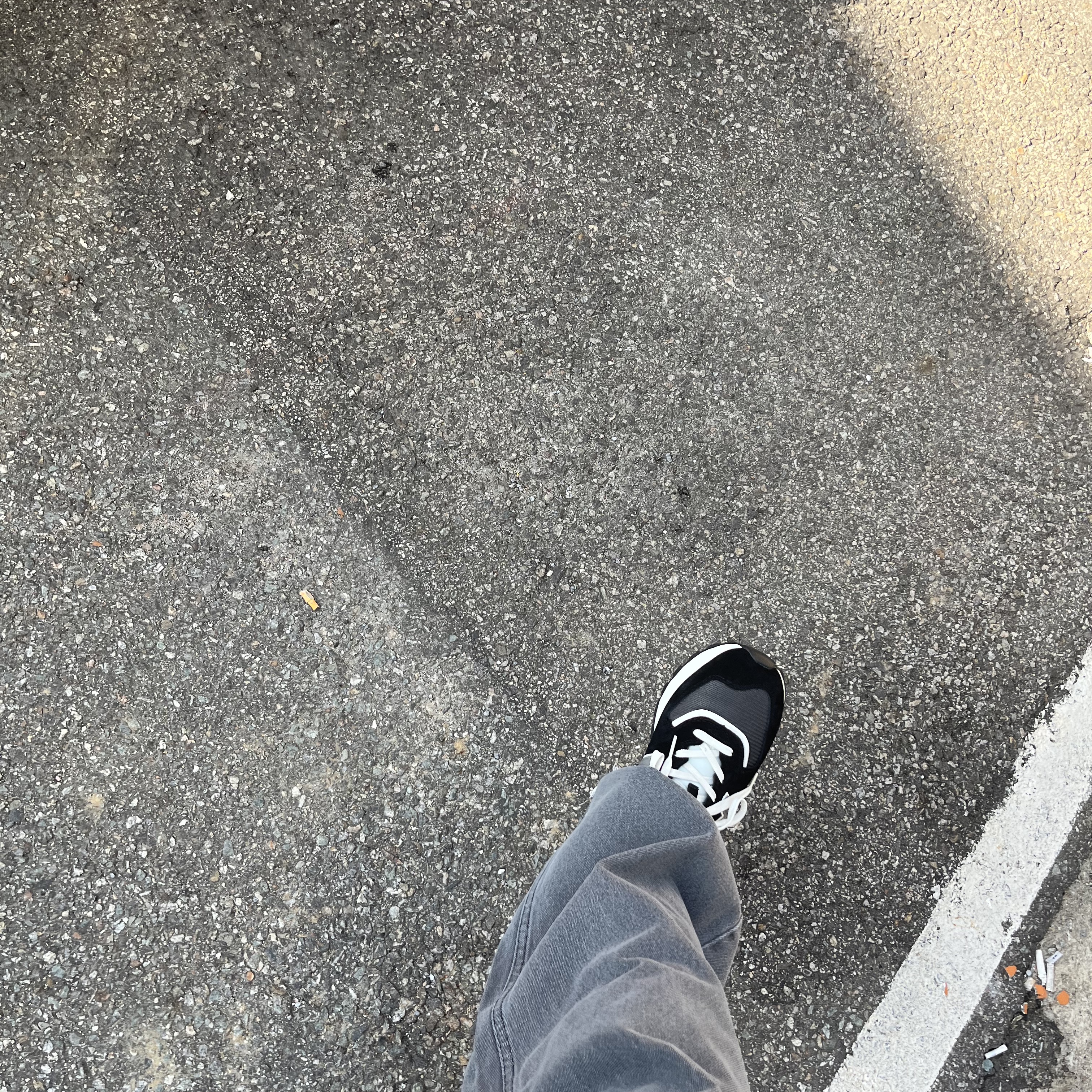 New Balance 574 Legacy Black 착용 스타일