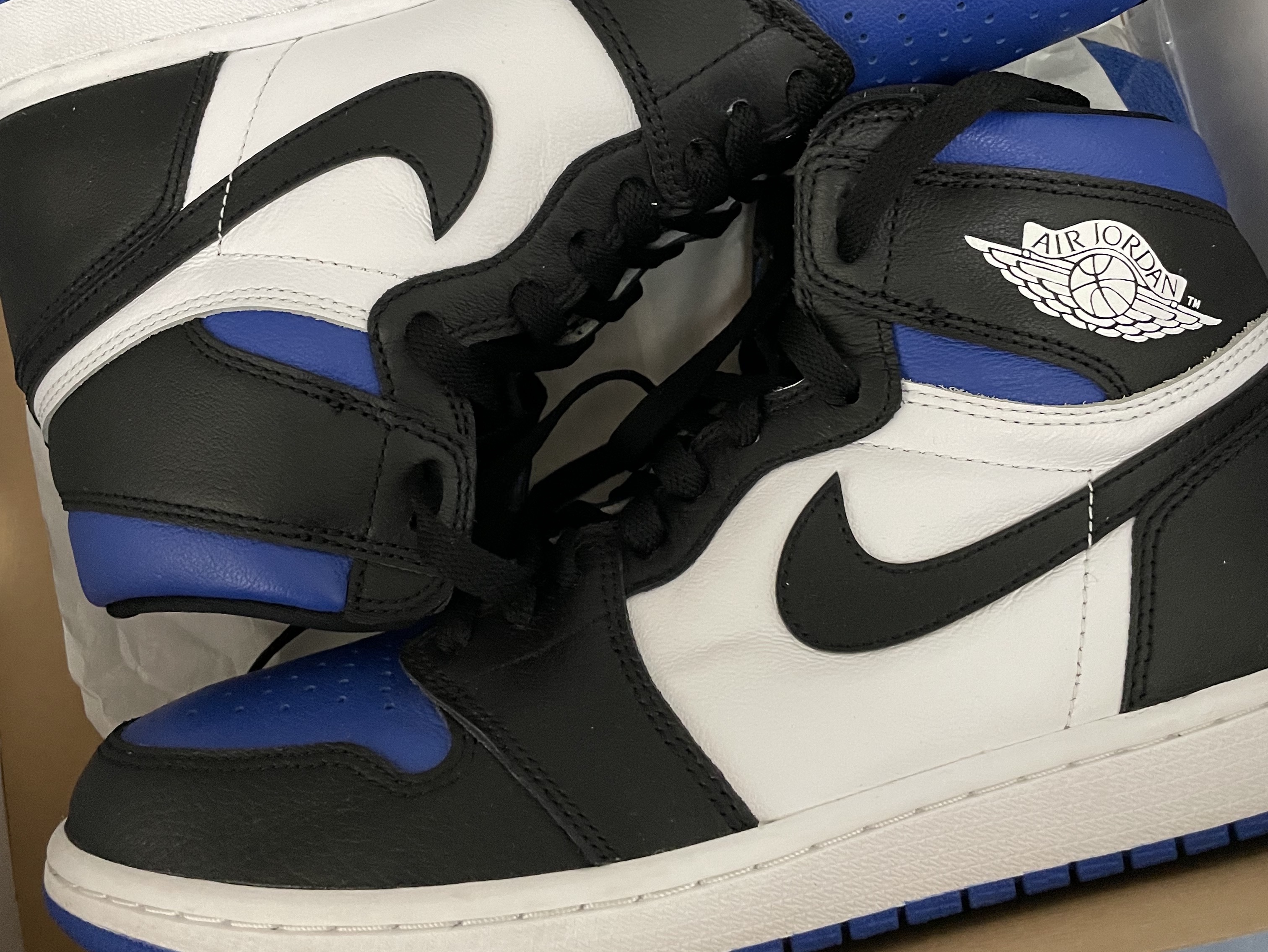 Jordan 1 Retro High OG Royal Toe 착용 스타일 - 2