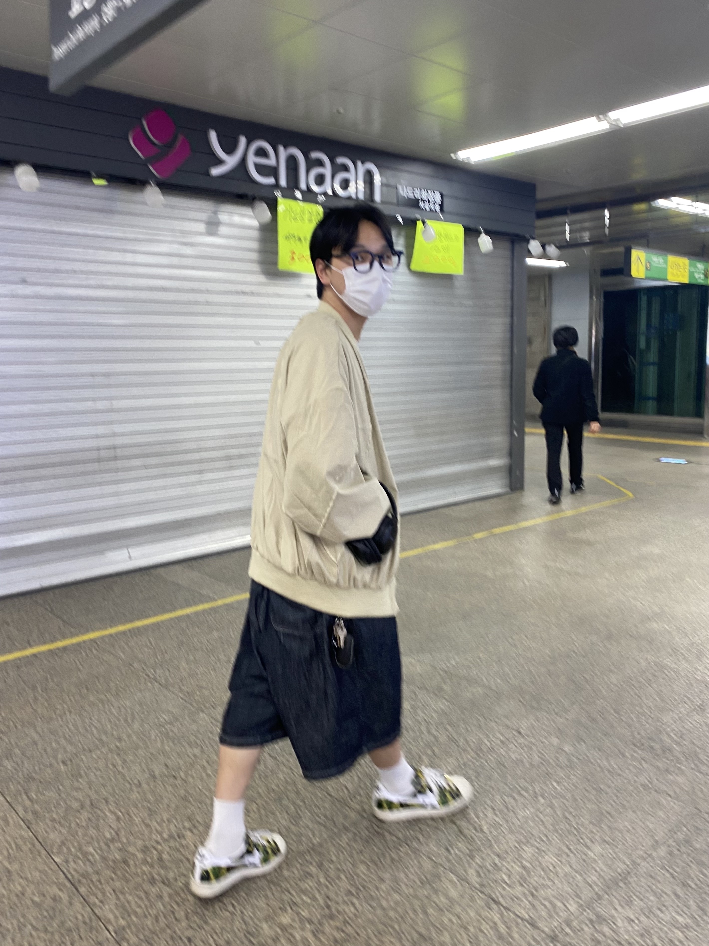 Adidas x BAPE Superstar 80s Green Camo 착용 스타일 - 2