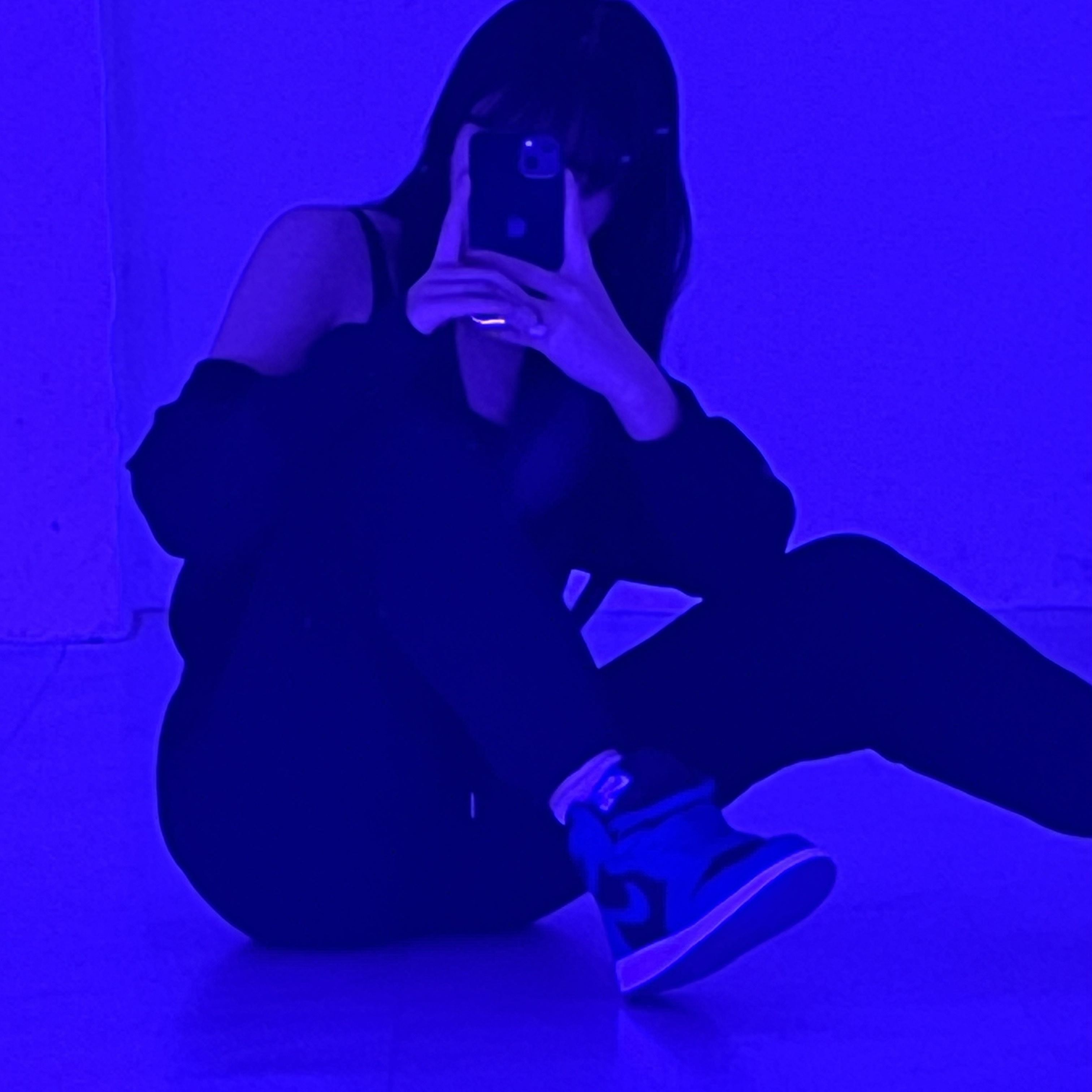 Jordan 1 Retro High OG Dark Marina Blue 착용 스타일