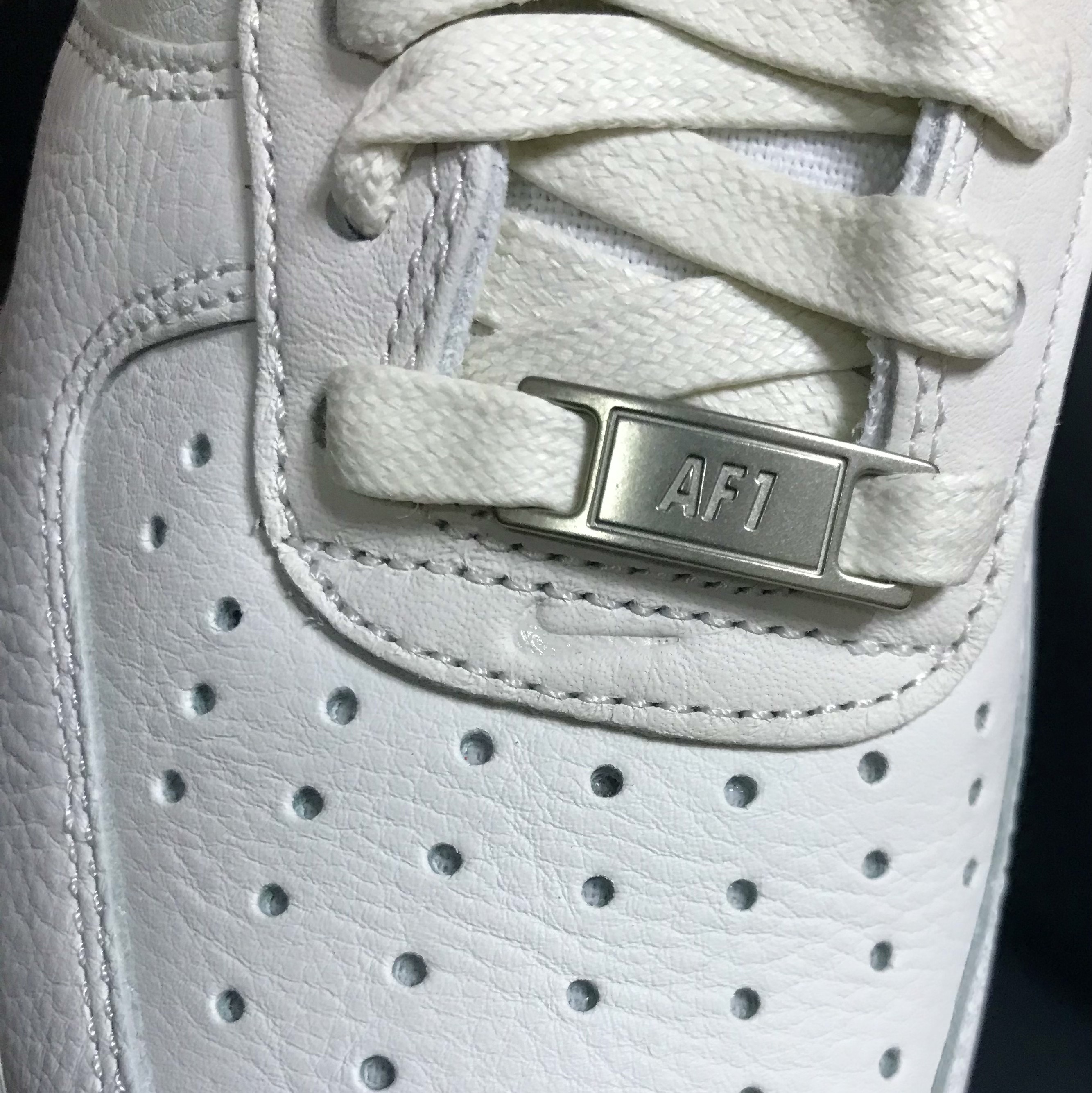(W) Nike Air Force 1 LXX University Blue 착용 스타일 - 2