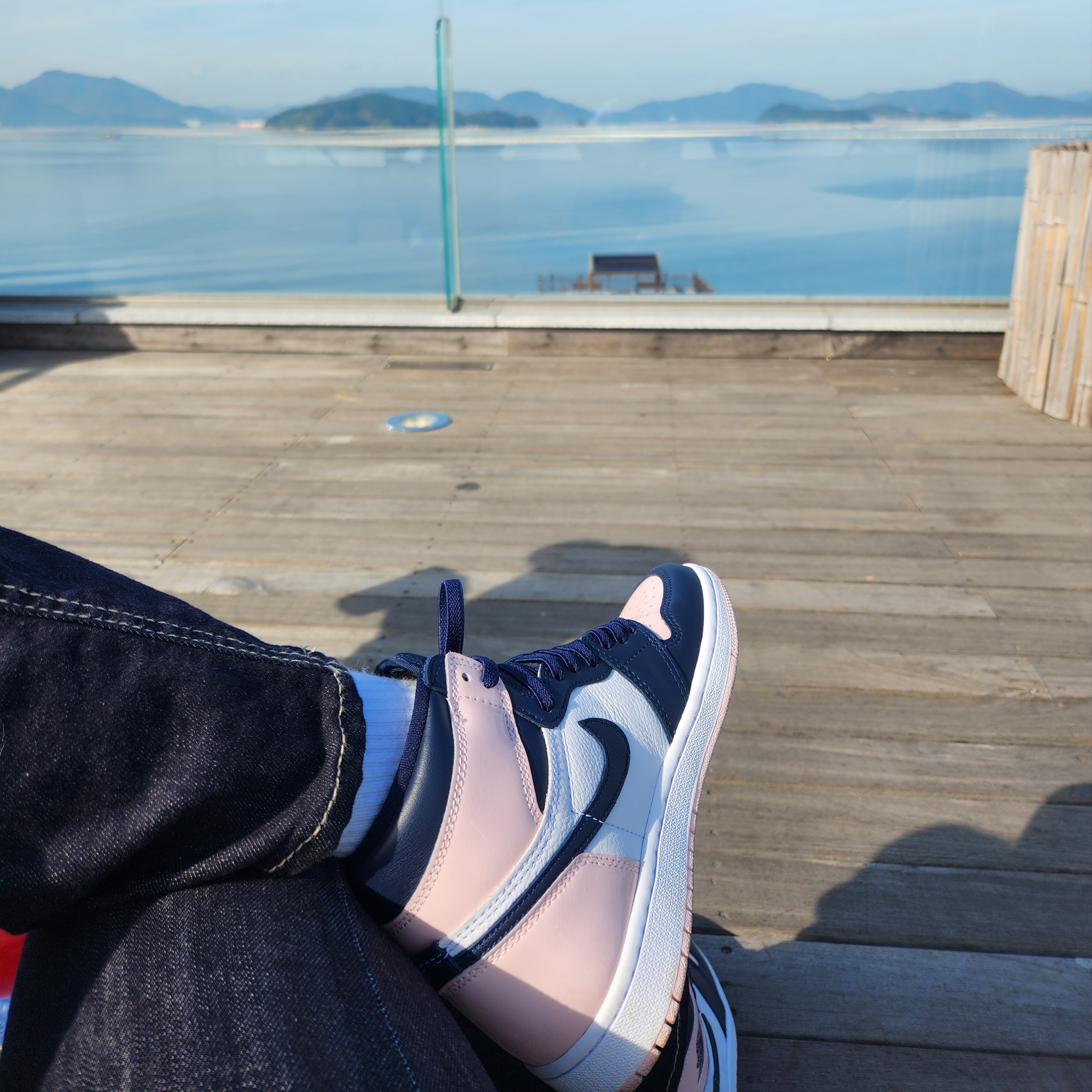 (W) Jordan 1 Retro High OG Atmosphere 착용 스타일 - 2