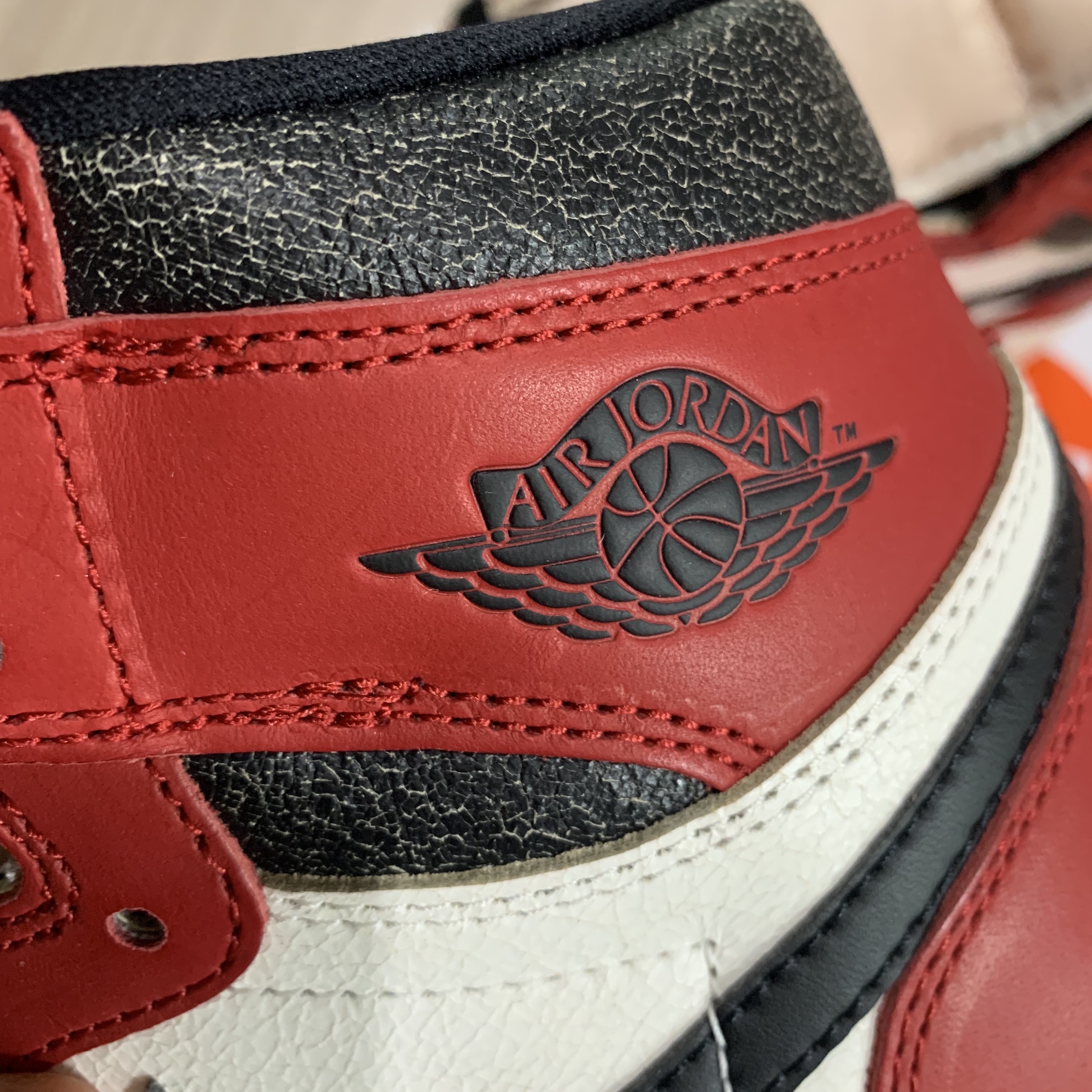 Jordan 1 Retro High OG Chicago 2022 착용 스타일 - 2