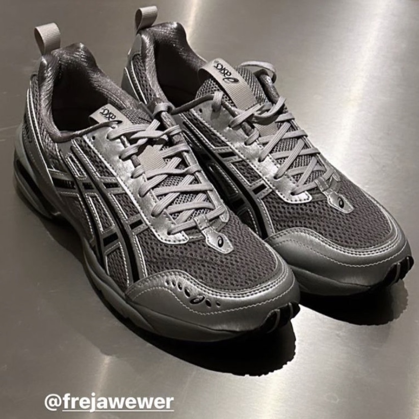 Asics x Freja Wewer Gel-1090 V2 Clay Grey Pure Silver 착용 스타일 - 2