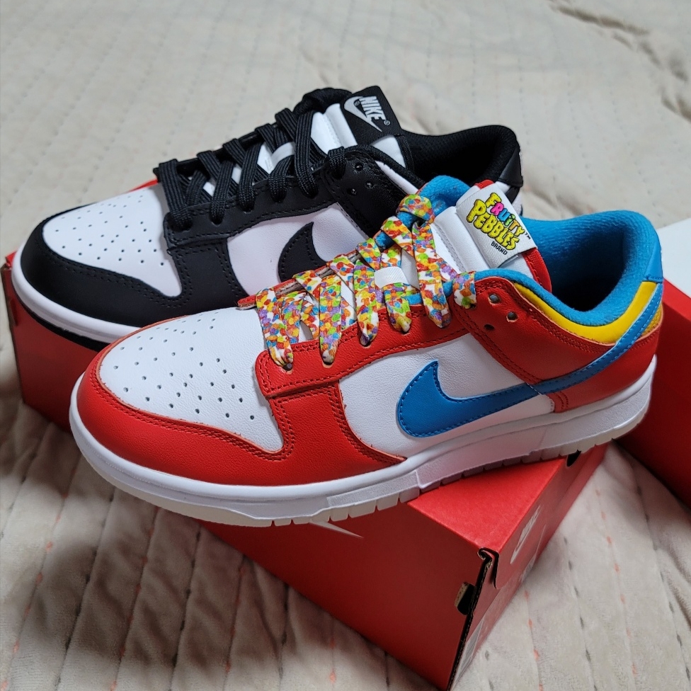 (W) Nike Dunk Low Black, Nike x LeBron James x Fruity Pebbles Dunk Low QS Habanero Red 착용 스타일