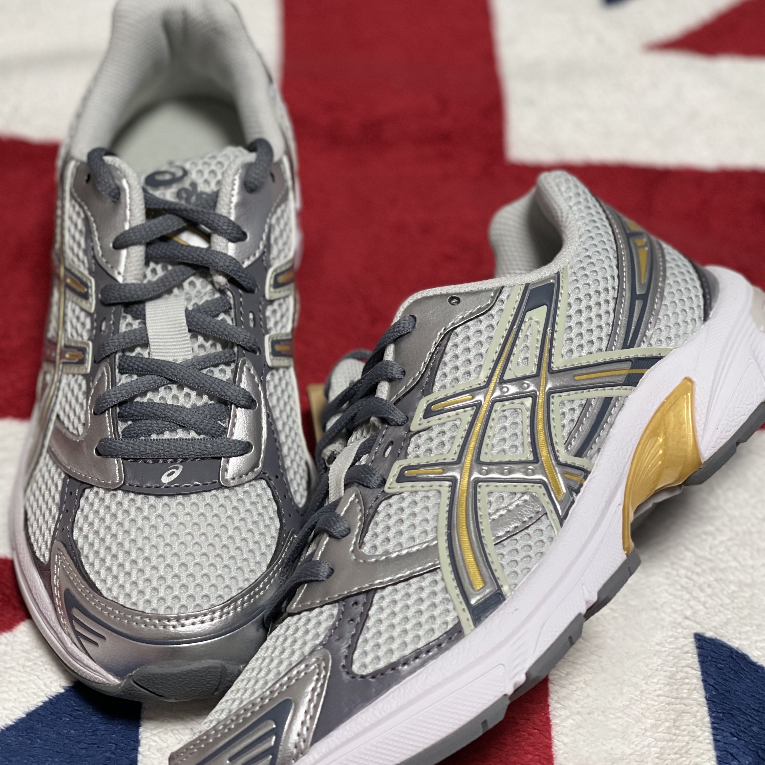 Asics Jog 100 S Sheet Rock - 2E Wide, Asics Gel-1130 Polar Shade Pure Silver 착용 스타일 - 2