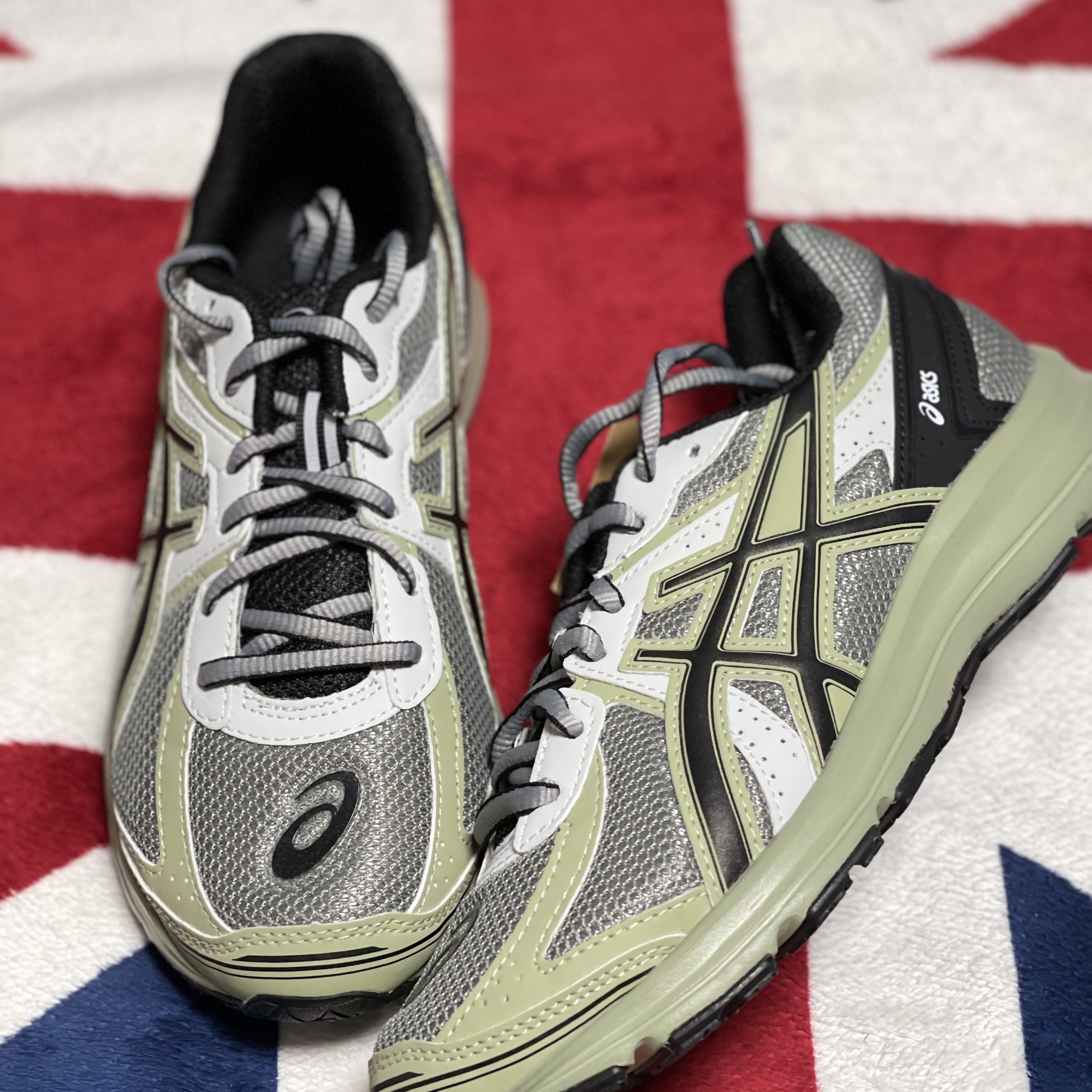 Asics Jog 100 S Sheet Rock - 2E Wide, Asics Gel-1130 Polar Shade Pure Silver 착용 스타일 - 1