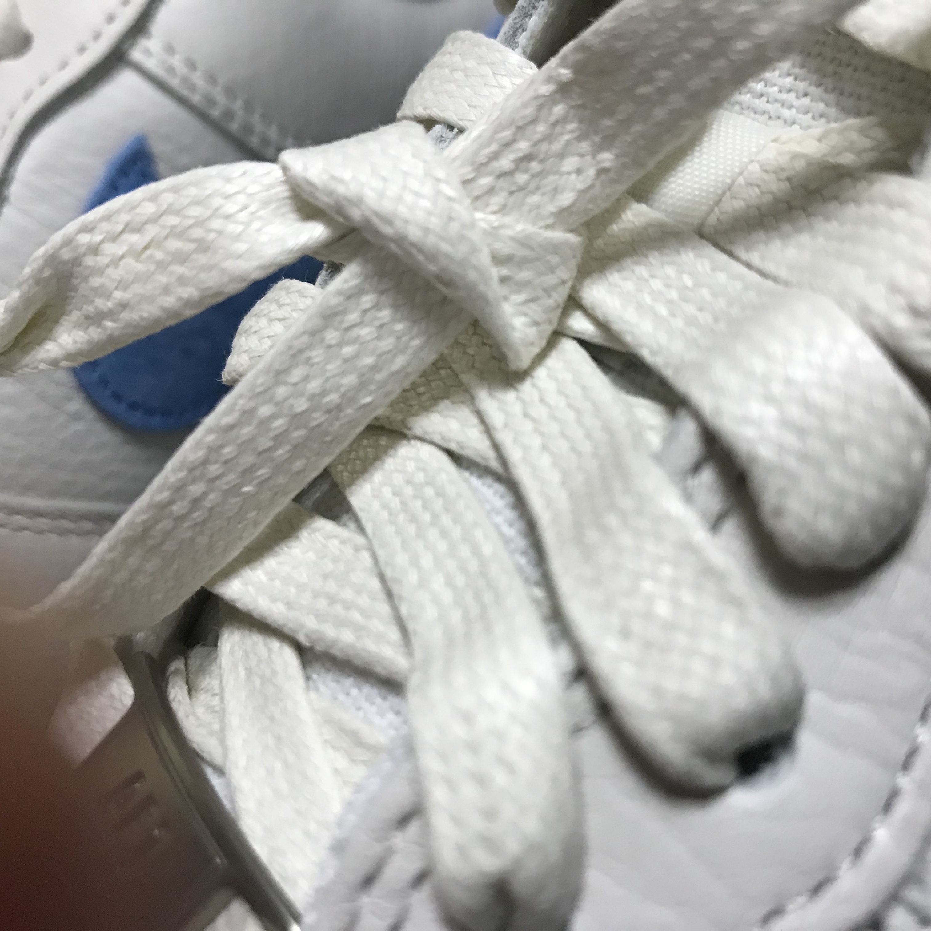 (W) Nike Air Force 1 LXX University Blue, (W) Nike Air Force 1 LXX Flax 착용 스타일 - 3