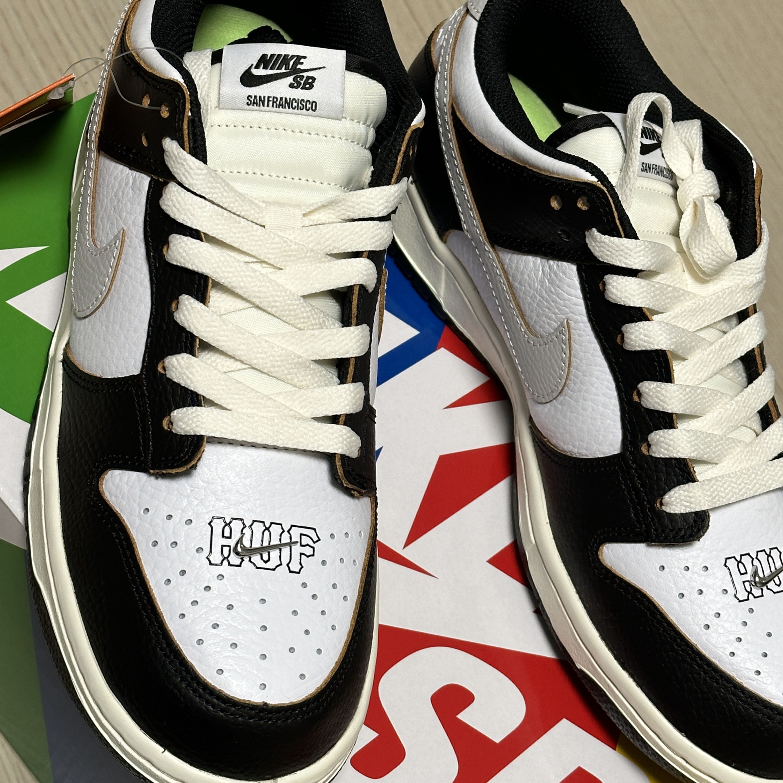 Nike x HUF SB Dunk Low San Francisco 착용 스타일 - 5