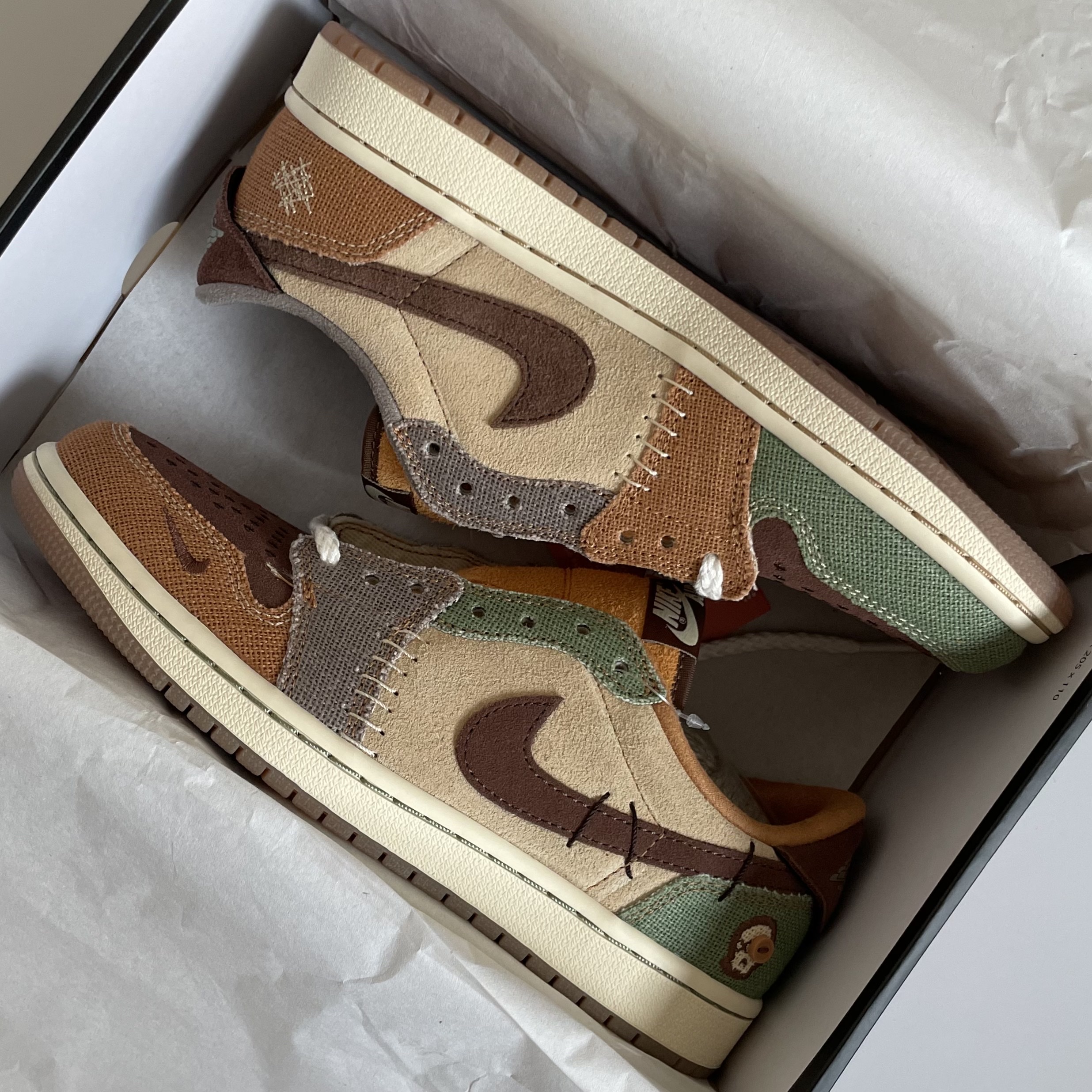 Jordan 1 x Zion Williamson Retro Low OG Flax and Oil Green 착용 스타일