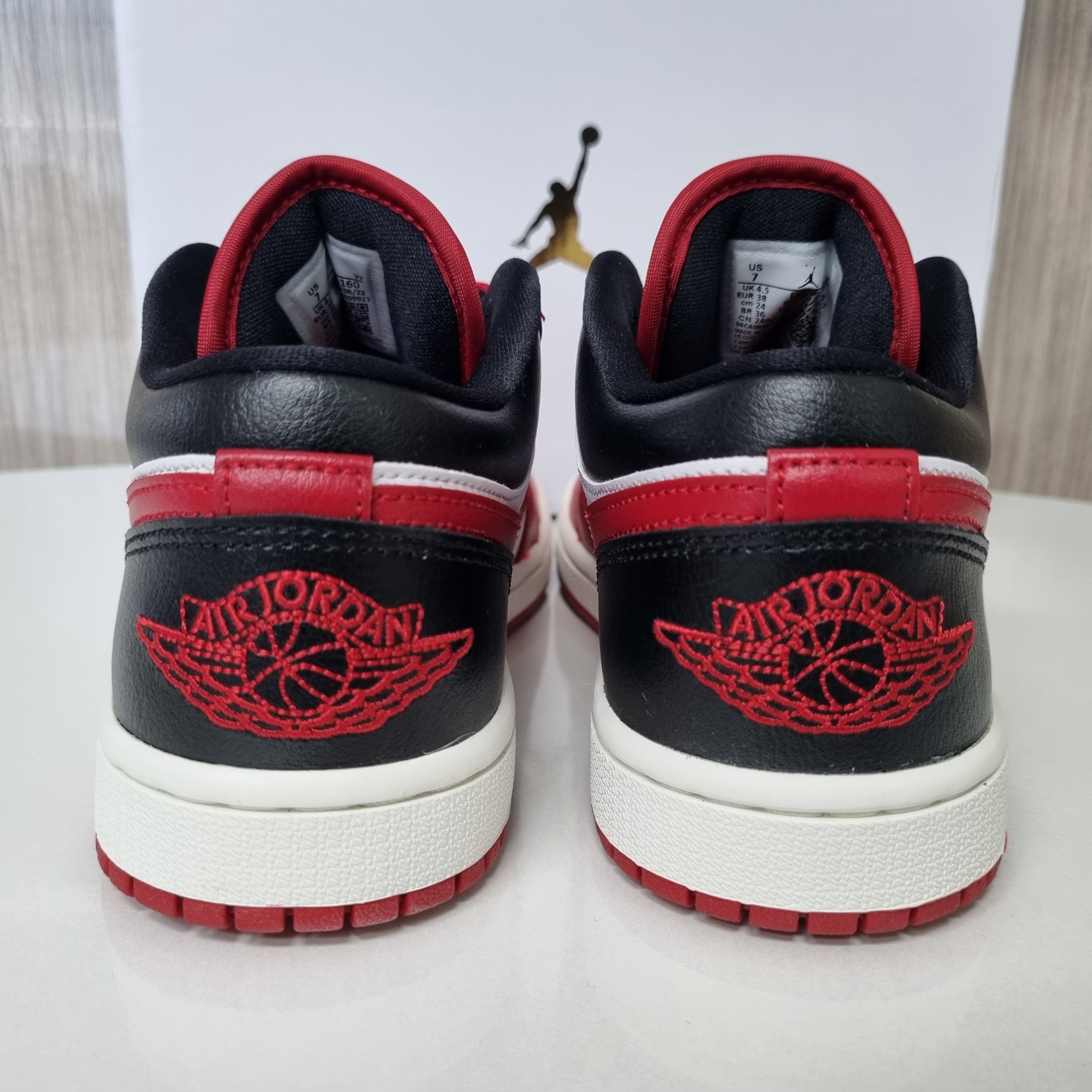 (W) Jordan 1 Low White Gym Red 착용 스타일 - 3